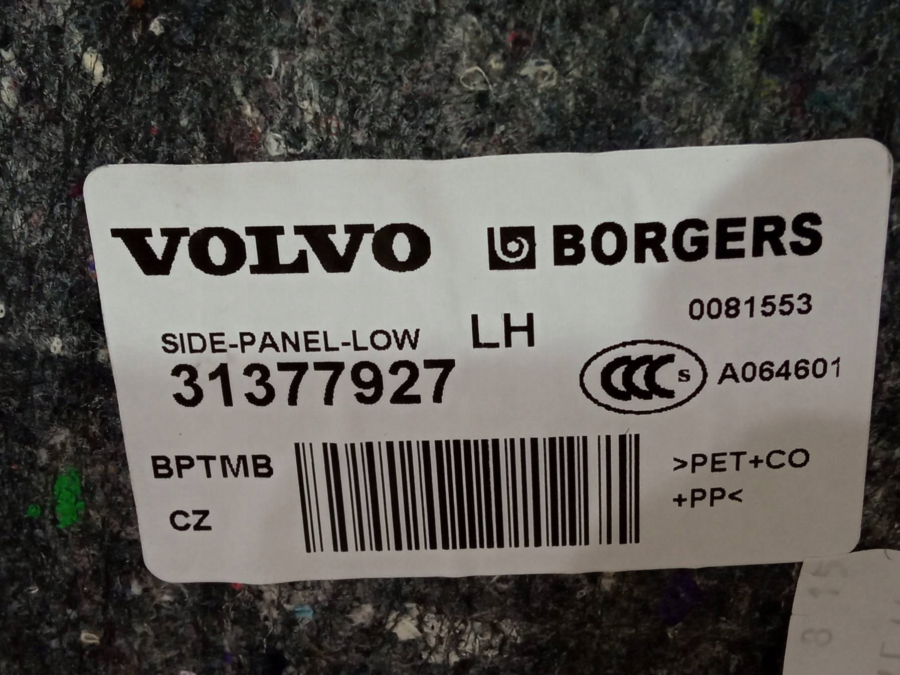 boot upholstery left right floor KPL 31377928 Volvo V40 II