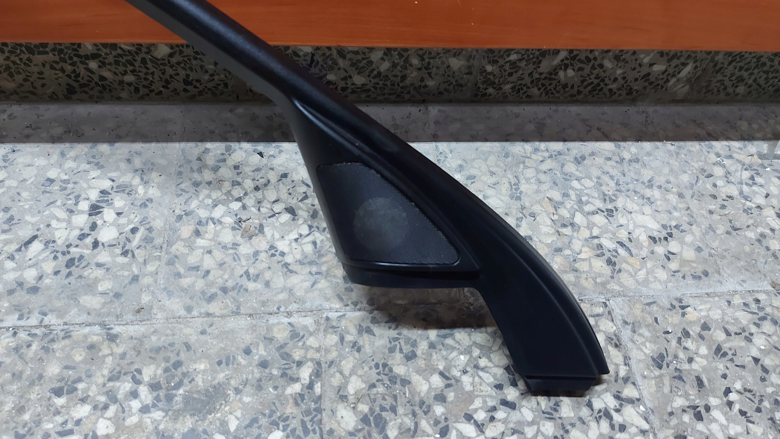 moulding cover frame door left front windows BMW 5 E60 E61