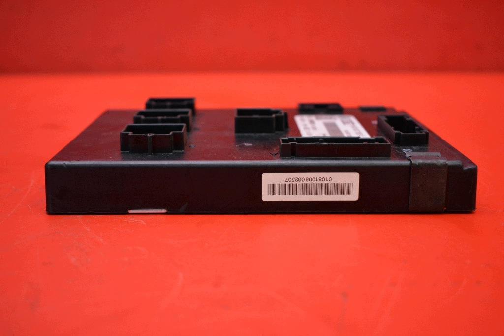 Unité commande confort 8K0907063A AUDI A4 B8 2.0 TDI 120 KM 07-11