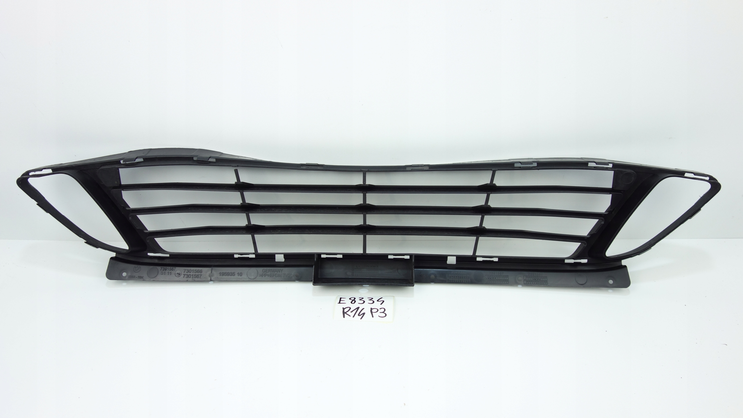 BMW 2 F45 2014- grid grille bumper front 7391587