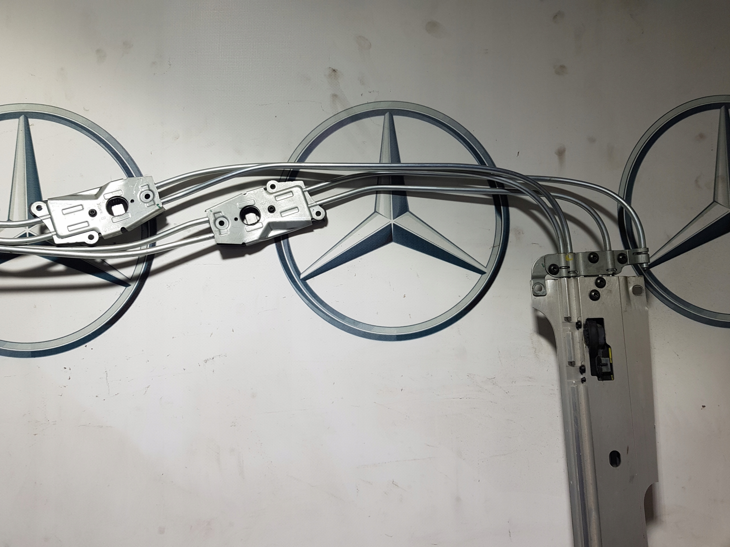 MERCEDES W212 KOMBI Mécanisme PANORAMY PANORAMA Câble PROWADNICE