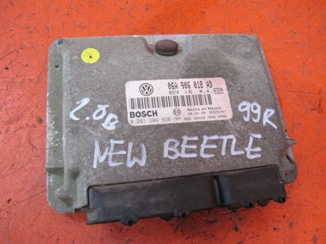 VW New Beetle 1C 97- 2.0 8V AQY control unit computer of the engine 06A906018AD
