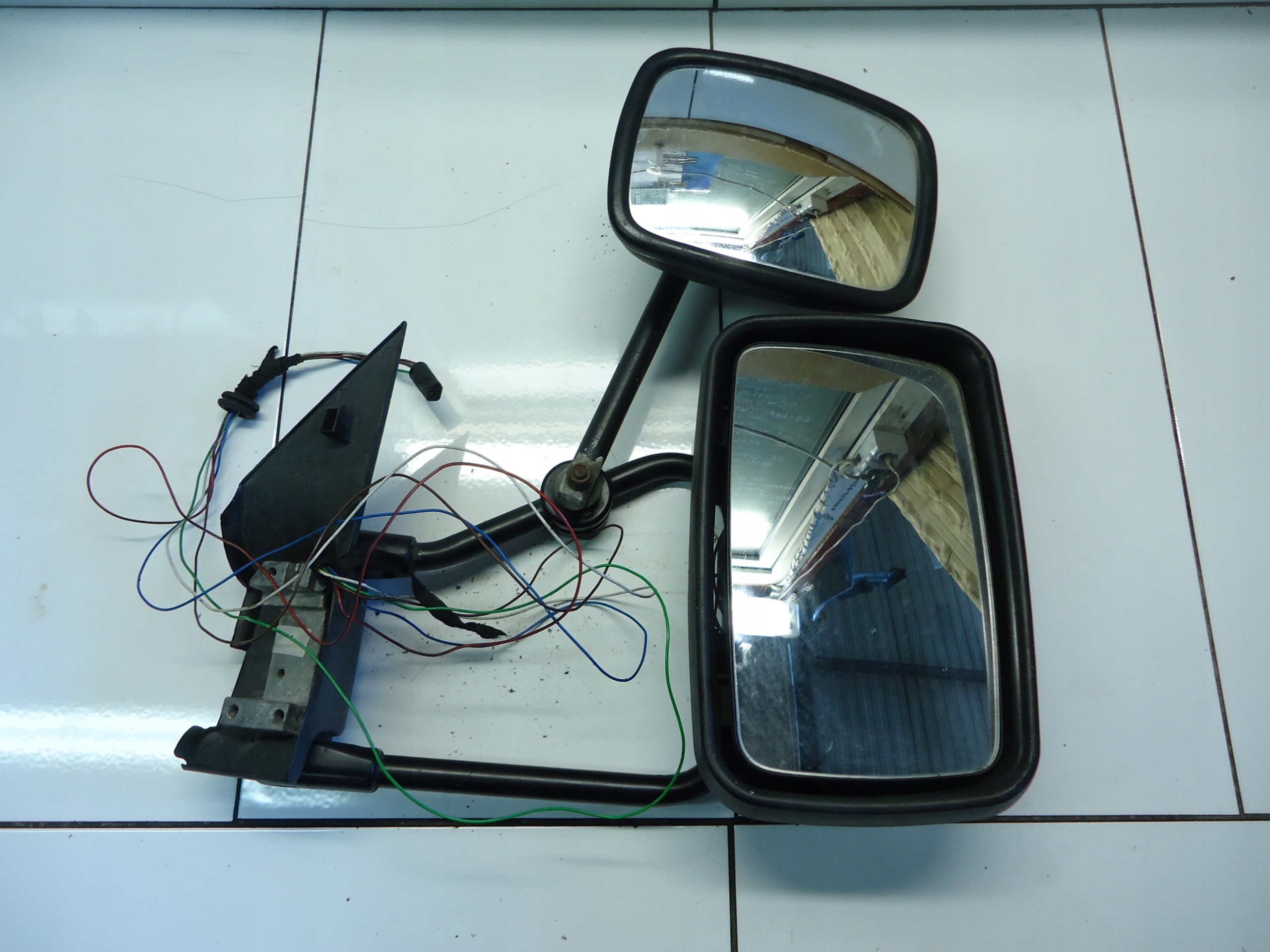 MERCEDES SPRINTER mirror right DLUGIE arm 5 PIN
