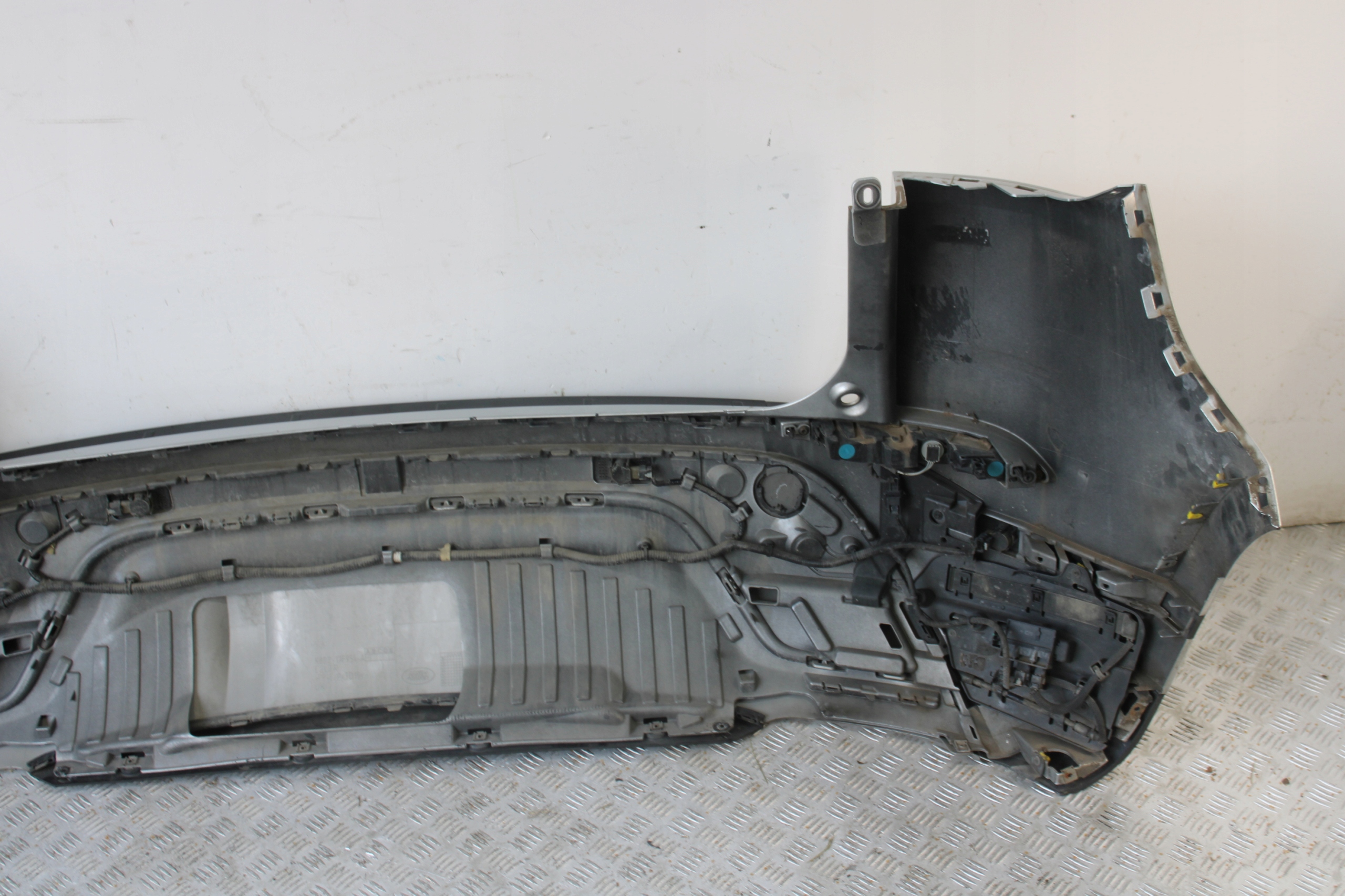bumper rear part rear 4 X PDC LAND ROVER EVOQUE II 2 L551