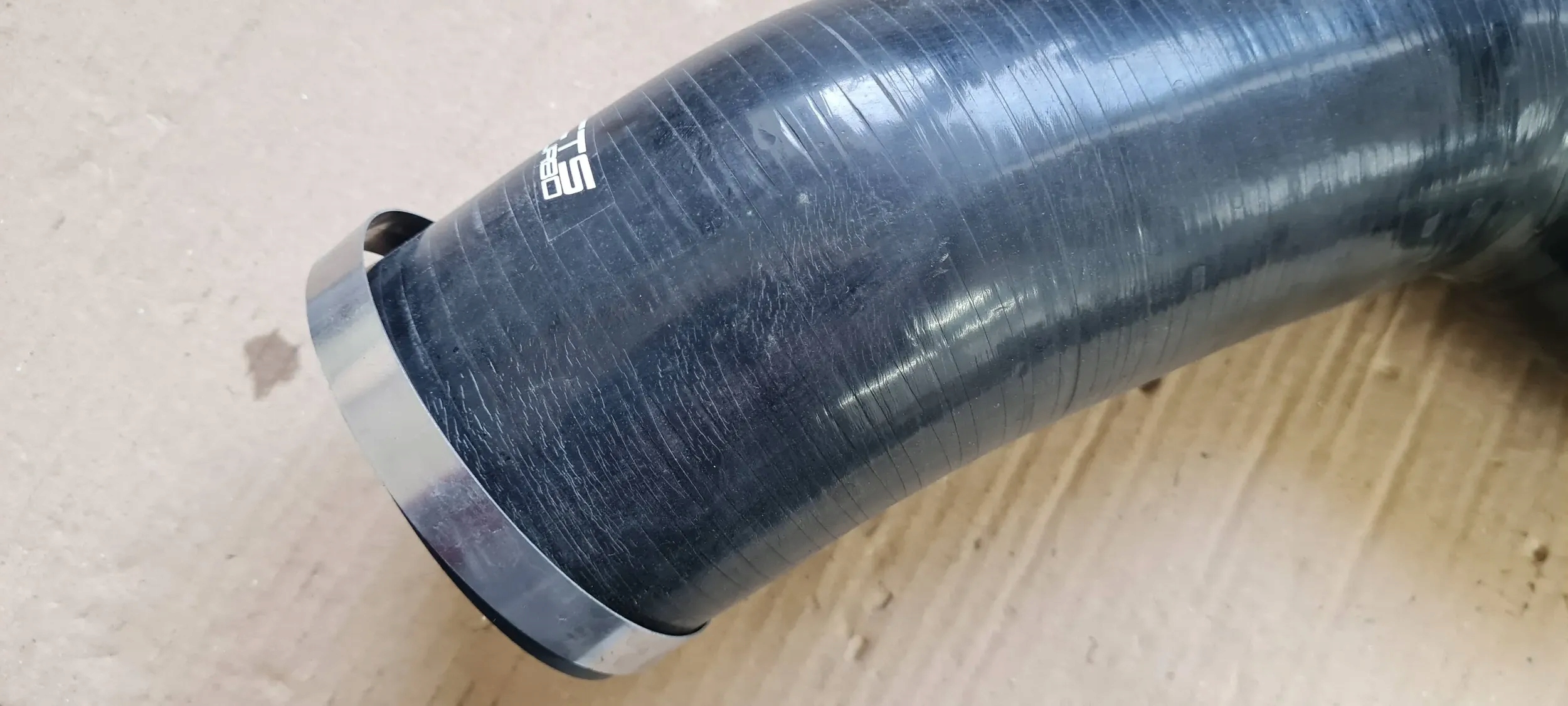 S3 SEDAN A3 ROHR LUFT FILTER LUFT 2.0 TFSI CTS