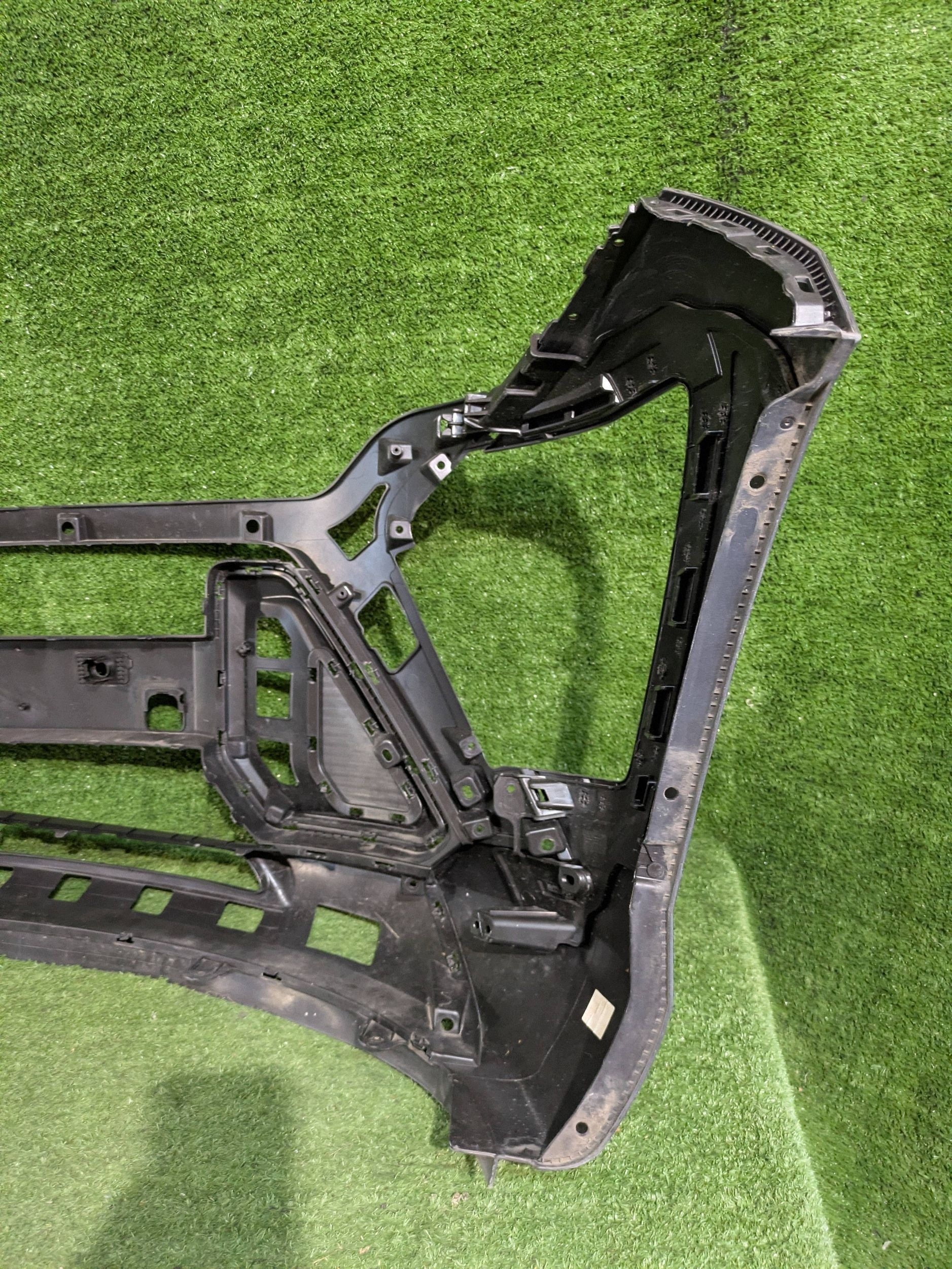 front bumper front HYUNDAI KONA II 23- NR.Z9573