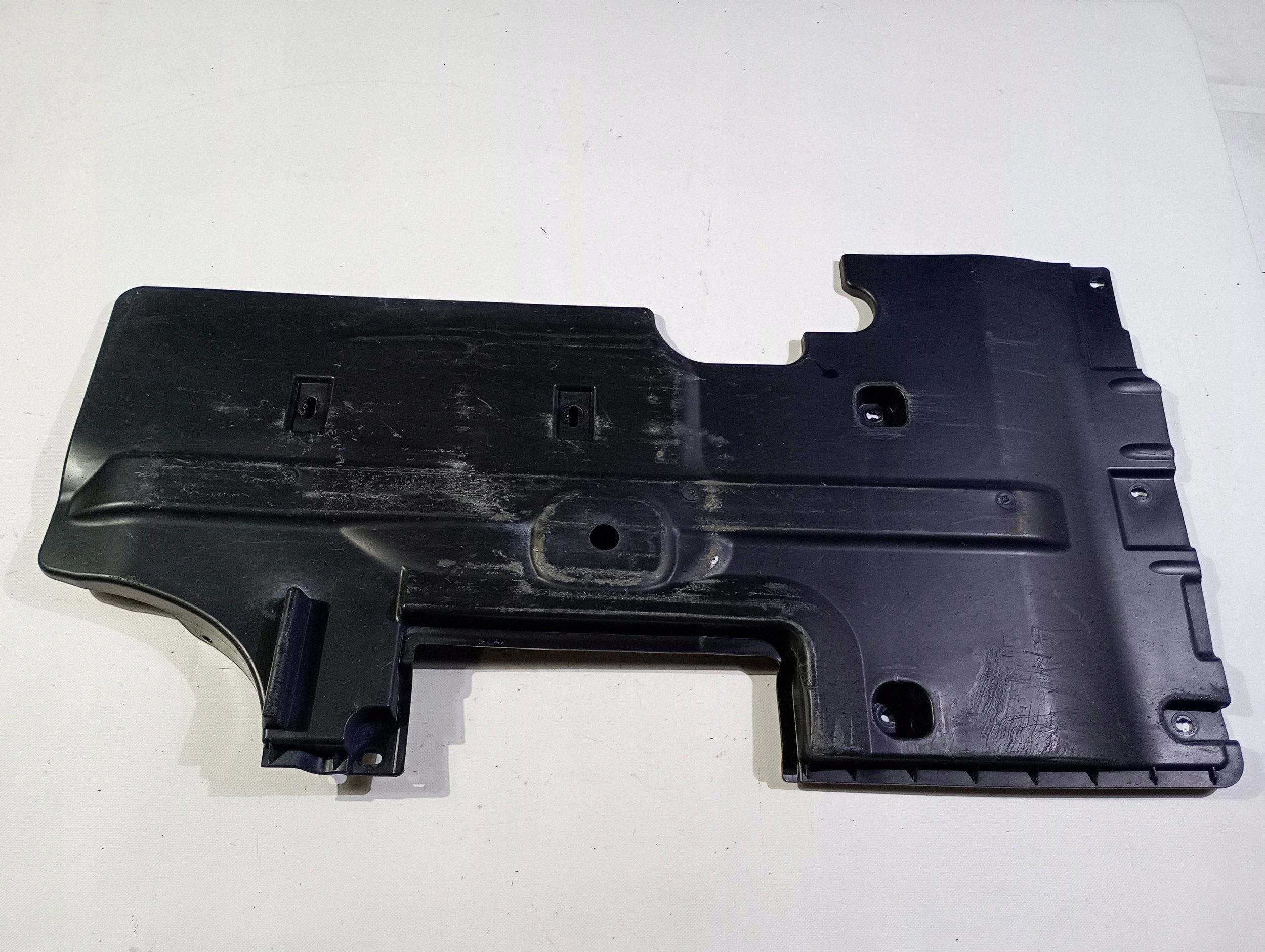 cover cover cover chassis lower left Dodge Charger 2015