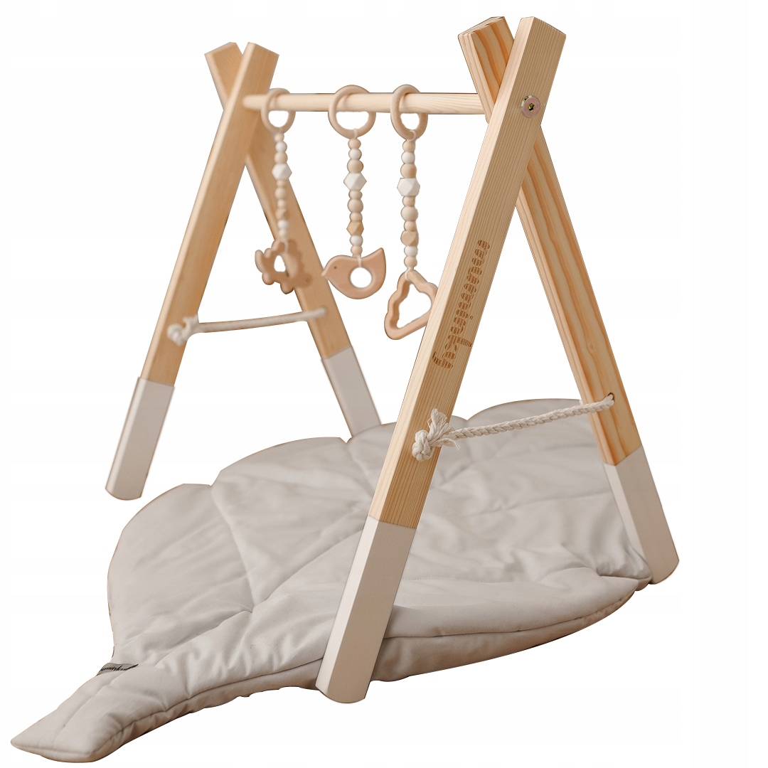 

Baby Gym Stojak Edukacyjny Mata I Zawieszki