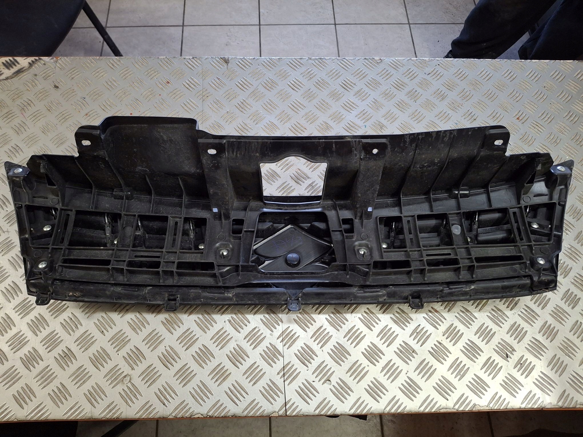 Grille SUZUKI VITARA III LIFT 2018R->
