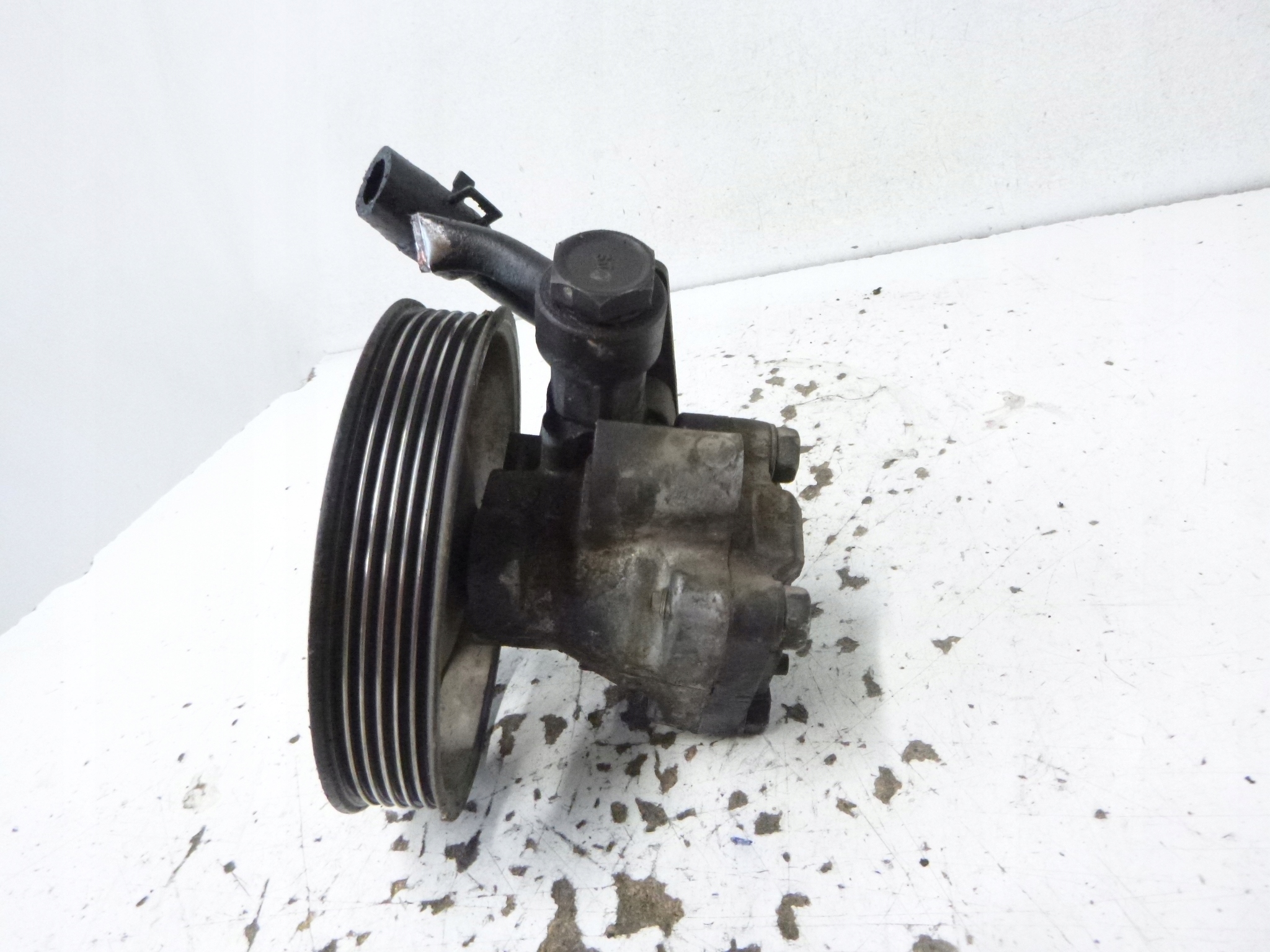 servo pump Hyundai Santa Fe 2.7 2001r. 57100-26100