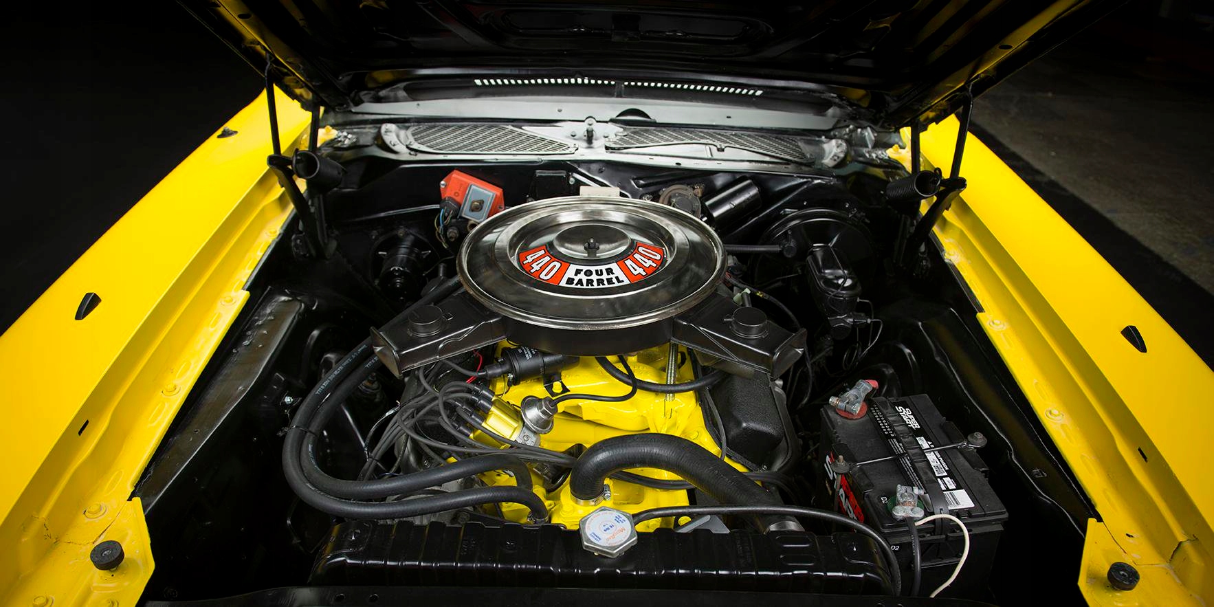 VHT FARBA DO SILNIKOW ZELIWNY czarny grafit SP997 Packaging Volume 400 ml