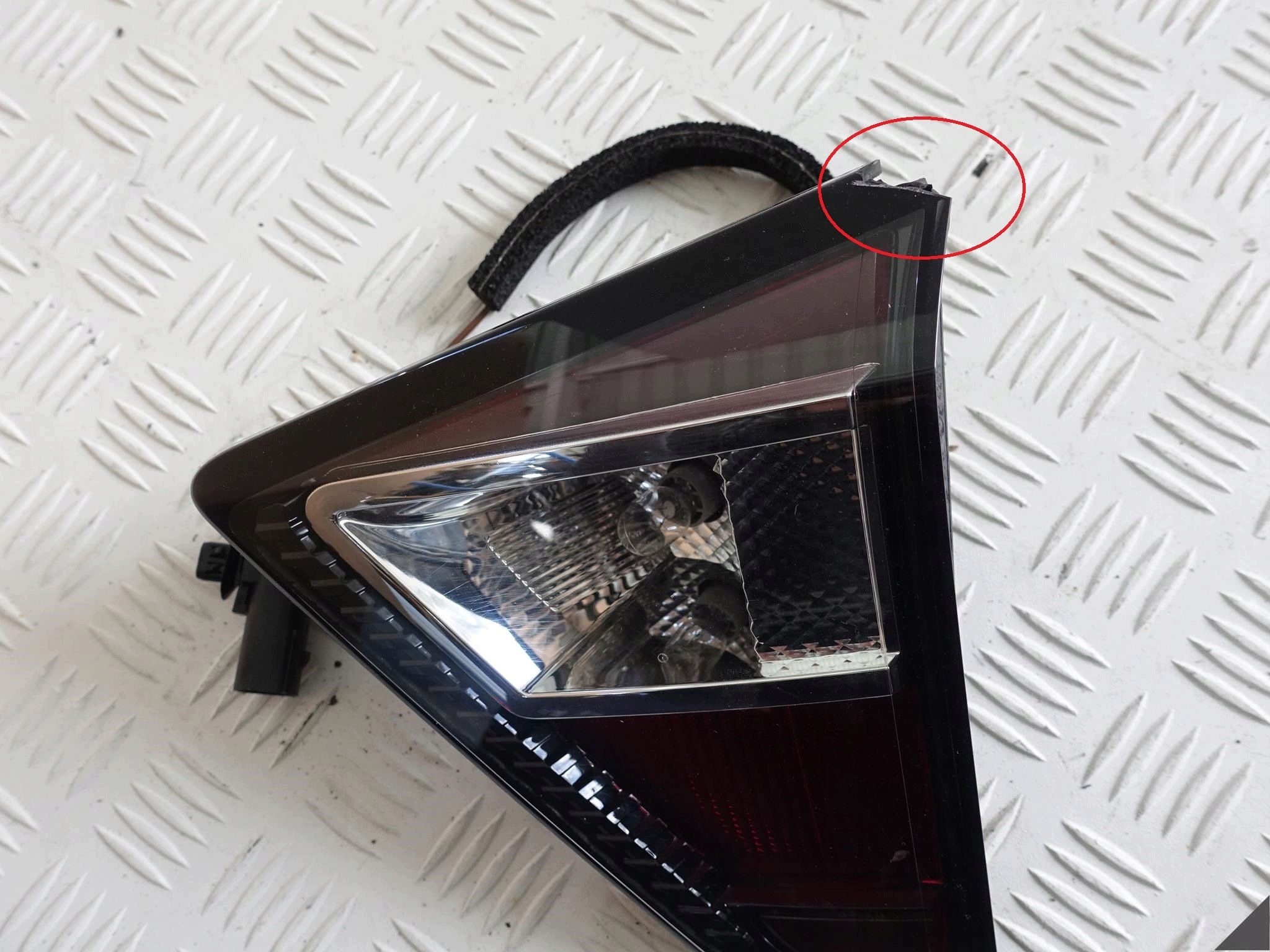 FORD KUGA II 2 MK2 ST LIFT 16- LED right rear part EU
