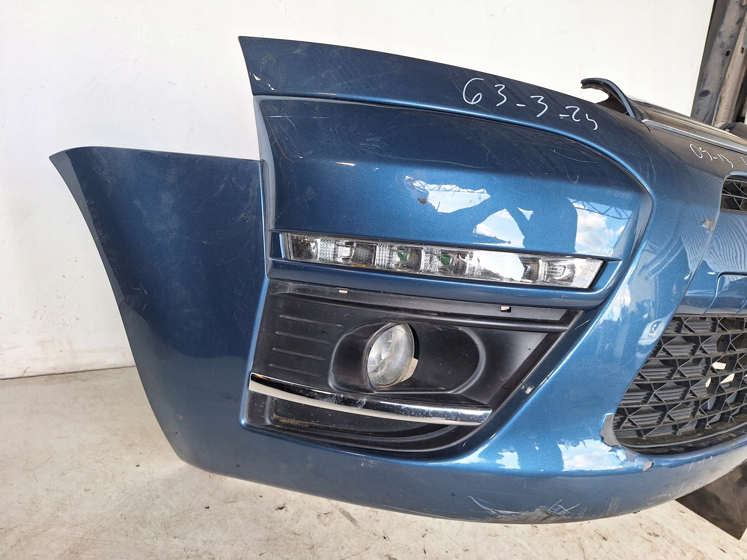CITROEN C4 GRAND PICASSO LIFT 09-13 bumper + LED