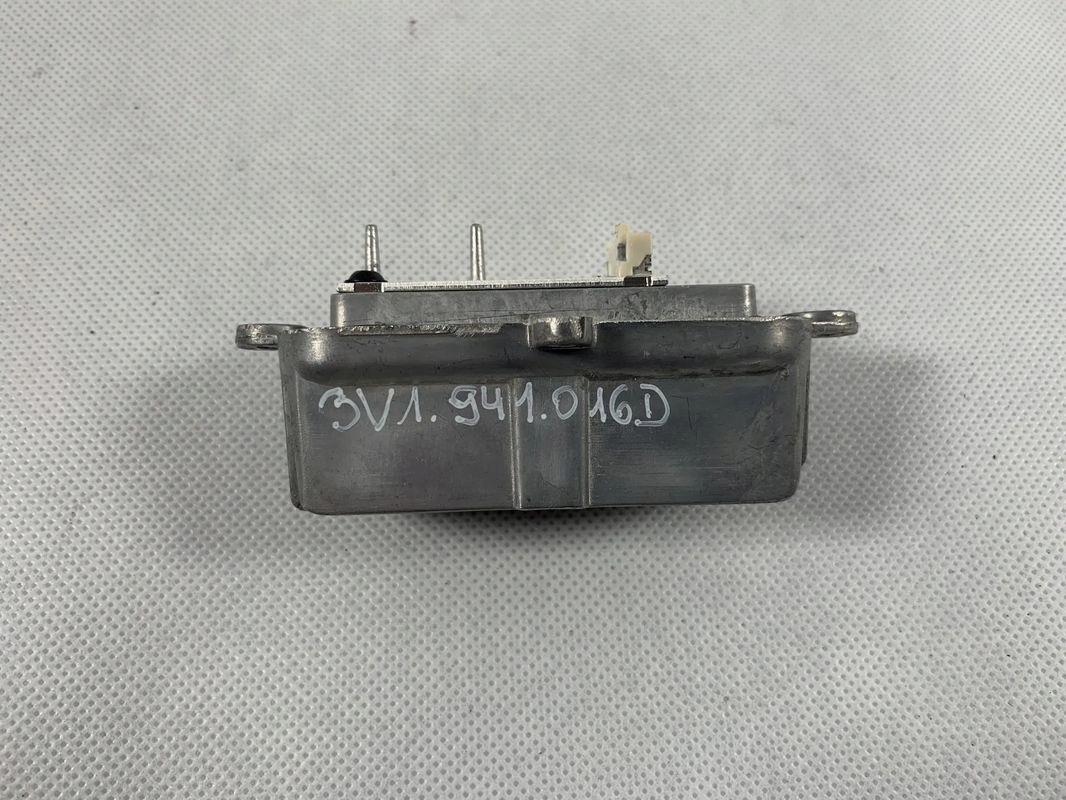 Skoda Superb 3 III FL 19r control unit module reflektora 3V1941007F