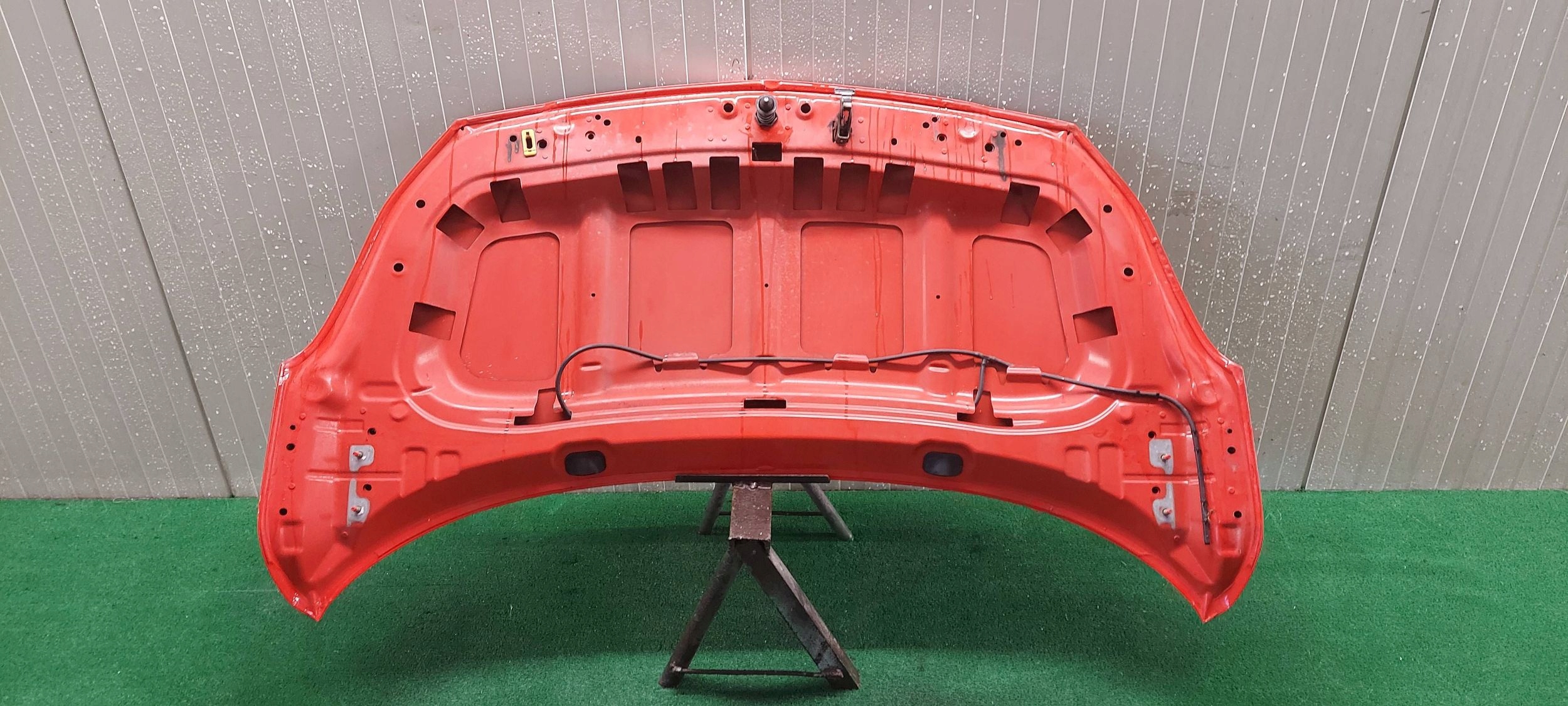 Capot OPEL CORSA E LAK: Z50S