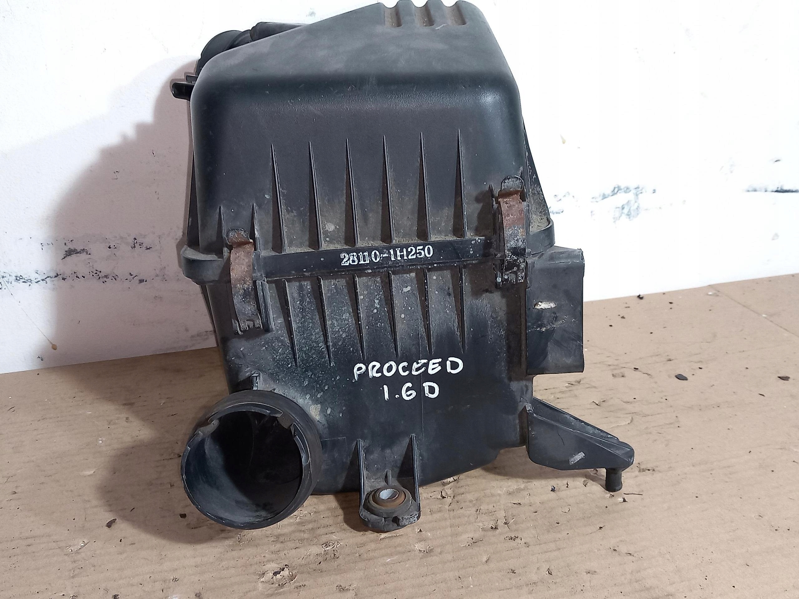 Gehäuse filter luft KIA CEED und 1.6 CRDi 28110-1H250 06-12