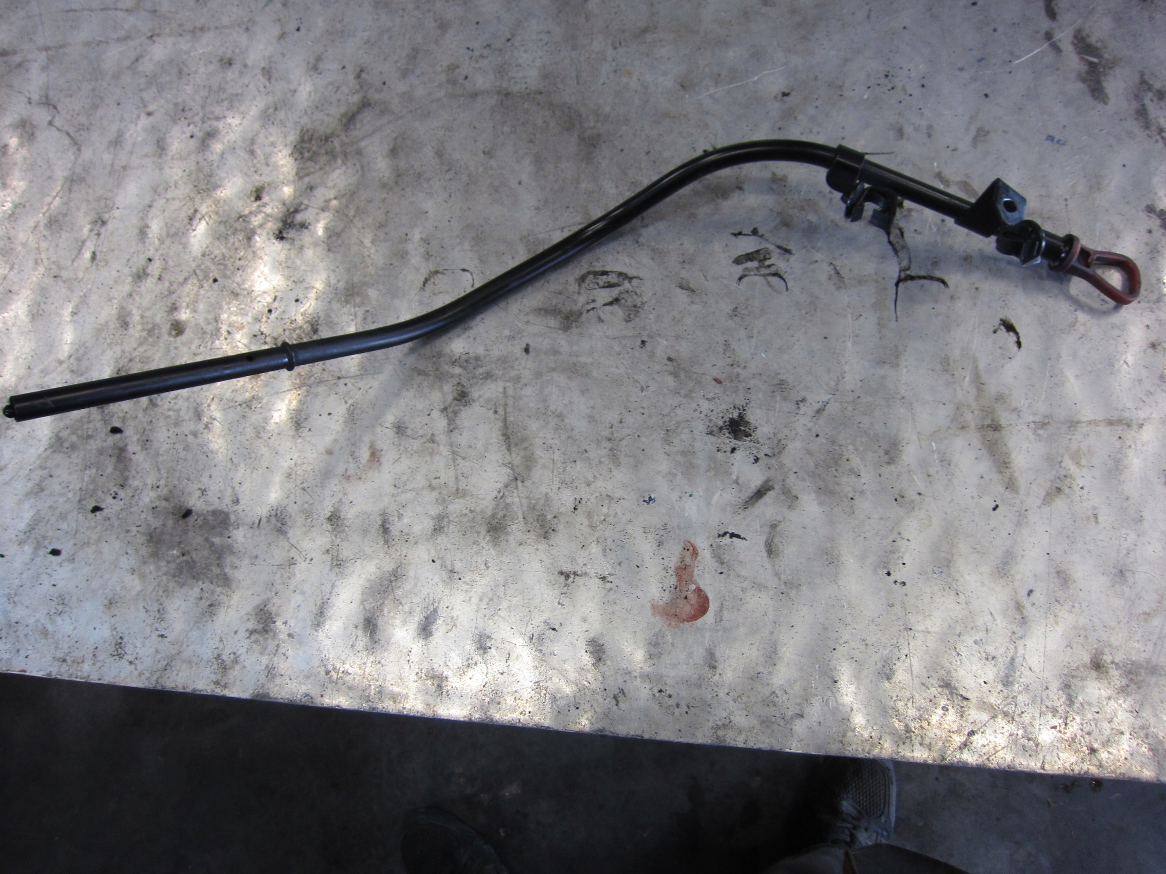 BMW X3 E83 2 0D M47 BAGNET OLEJU MIARKA 7791561