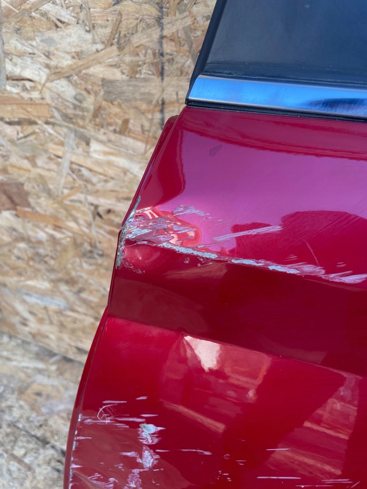 damaged door rear part rear. left Hyundai Bayon red