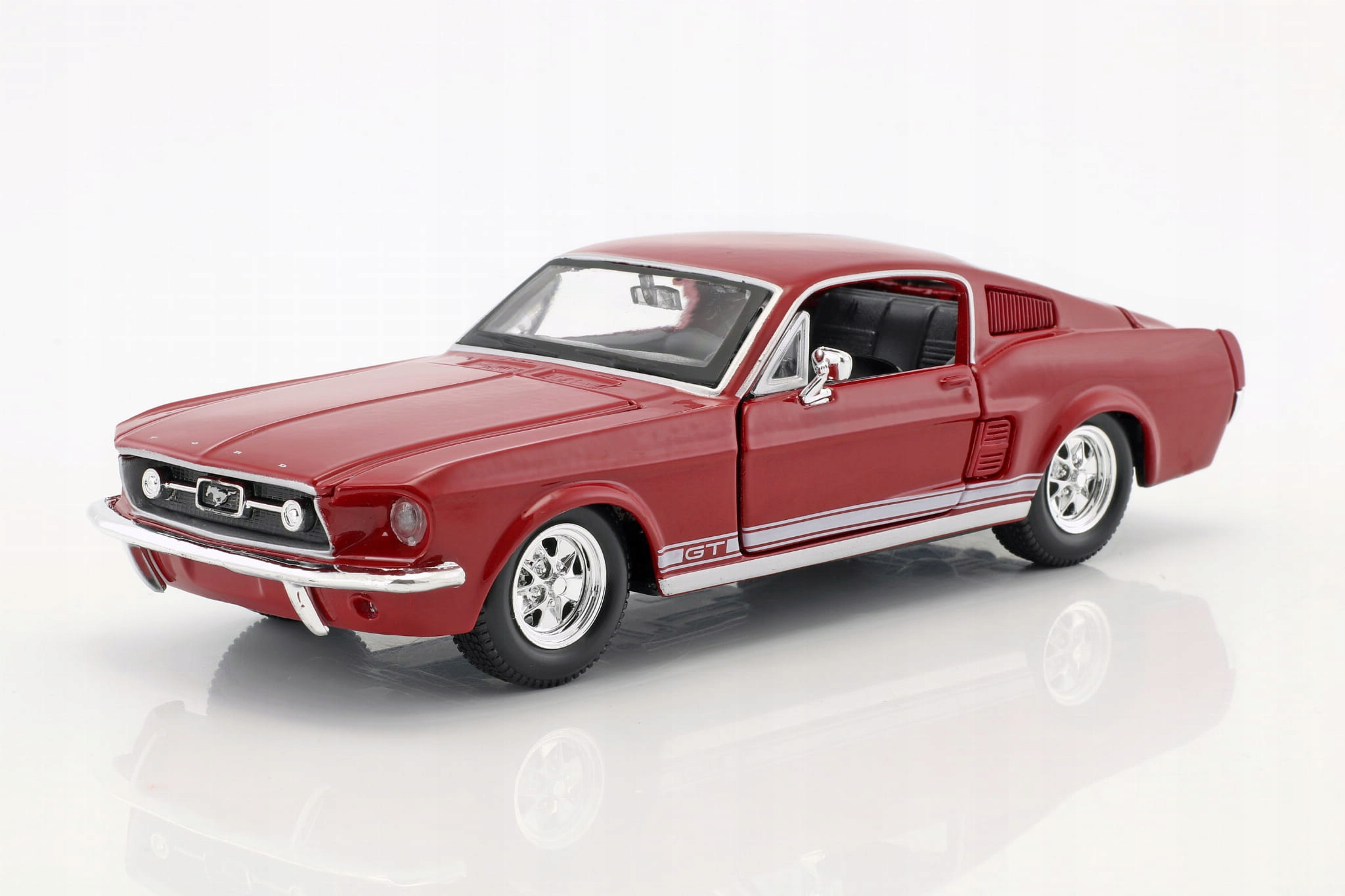Ford Mustang GT Fastback 1967 Maisto 1:24 Rd Model • Cena, Opinie