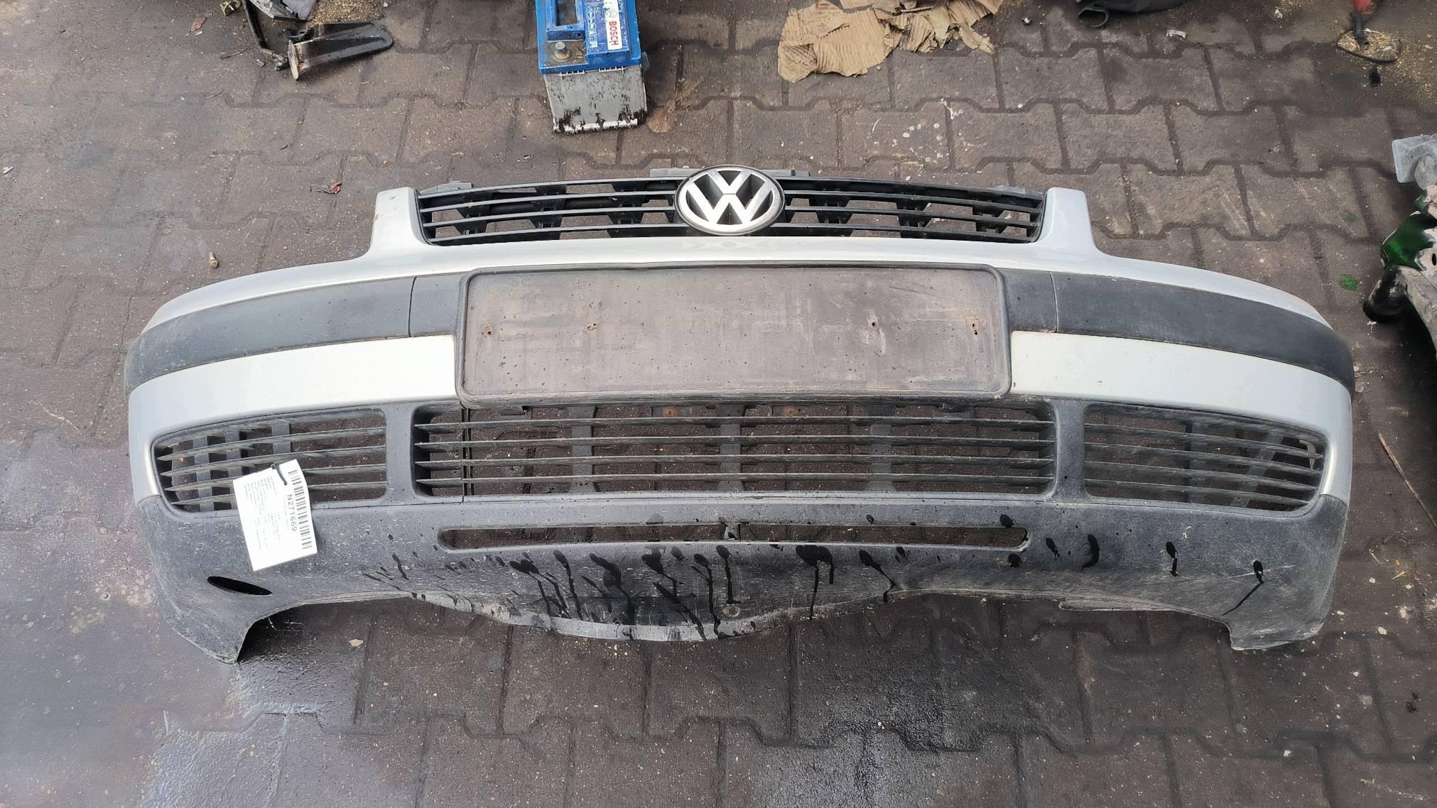 bumper front VOLKSWAGEN PASSAT B5