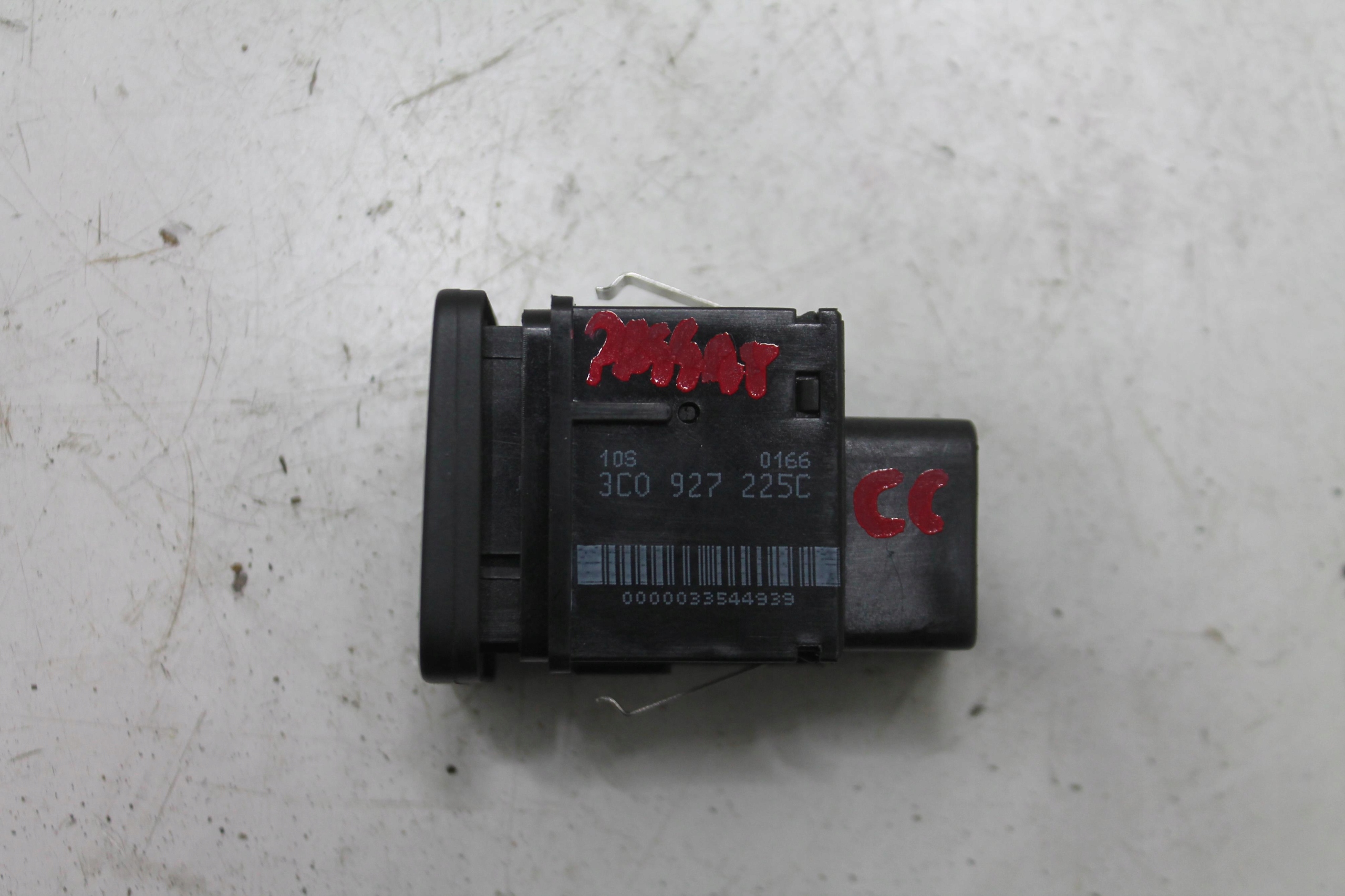 switch button electric brake 3C0927225C VW PASSAT CC 08-16