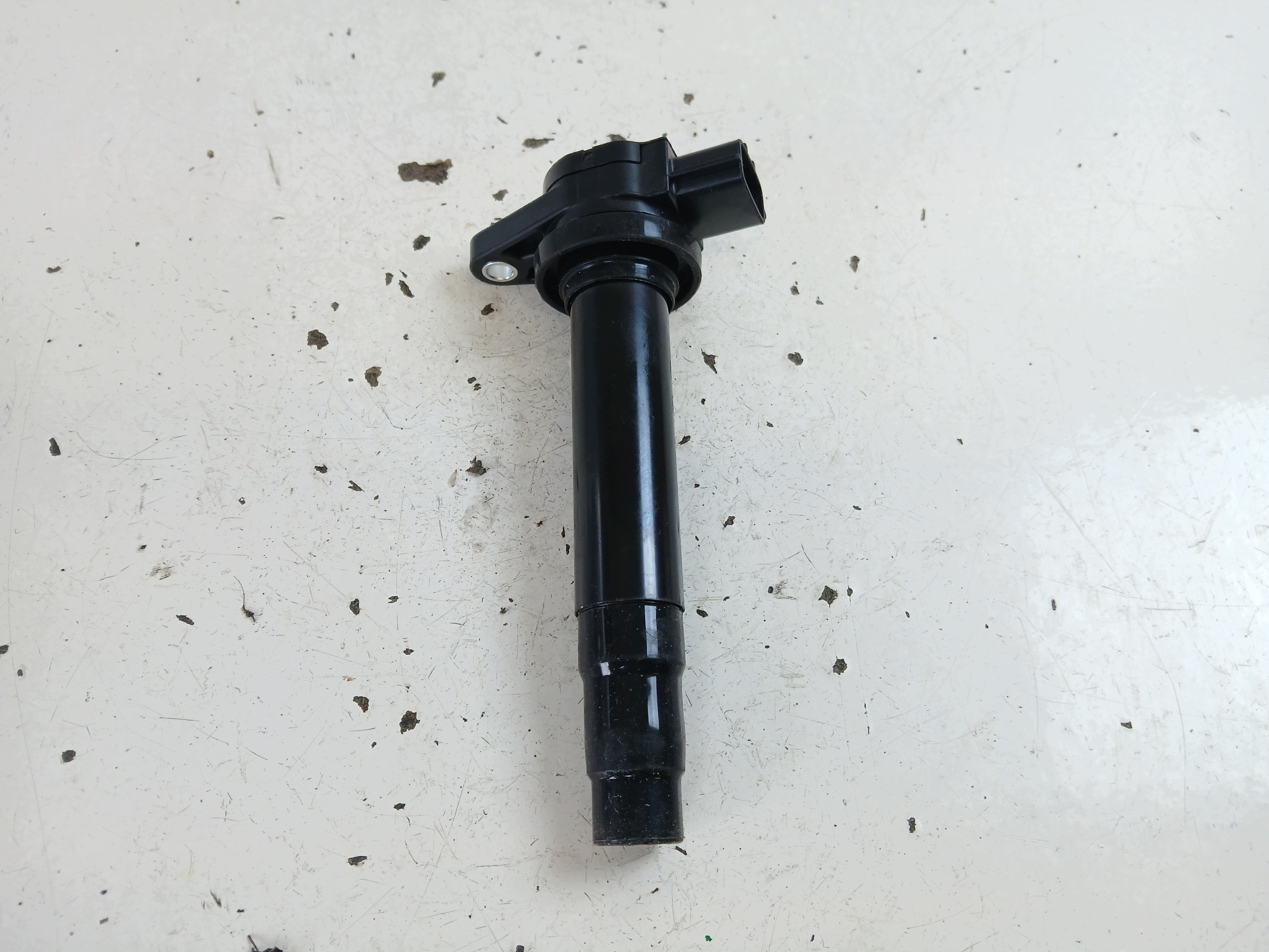 NISSAN ALMERA N16 1.8 coil ignition GN10336-12B1 DELPHI