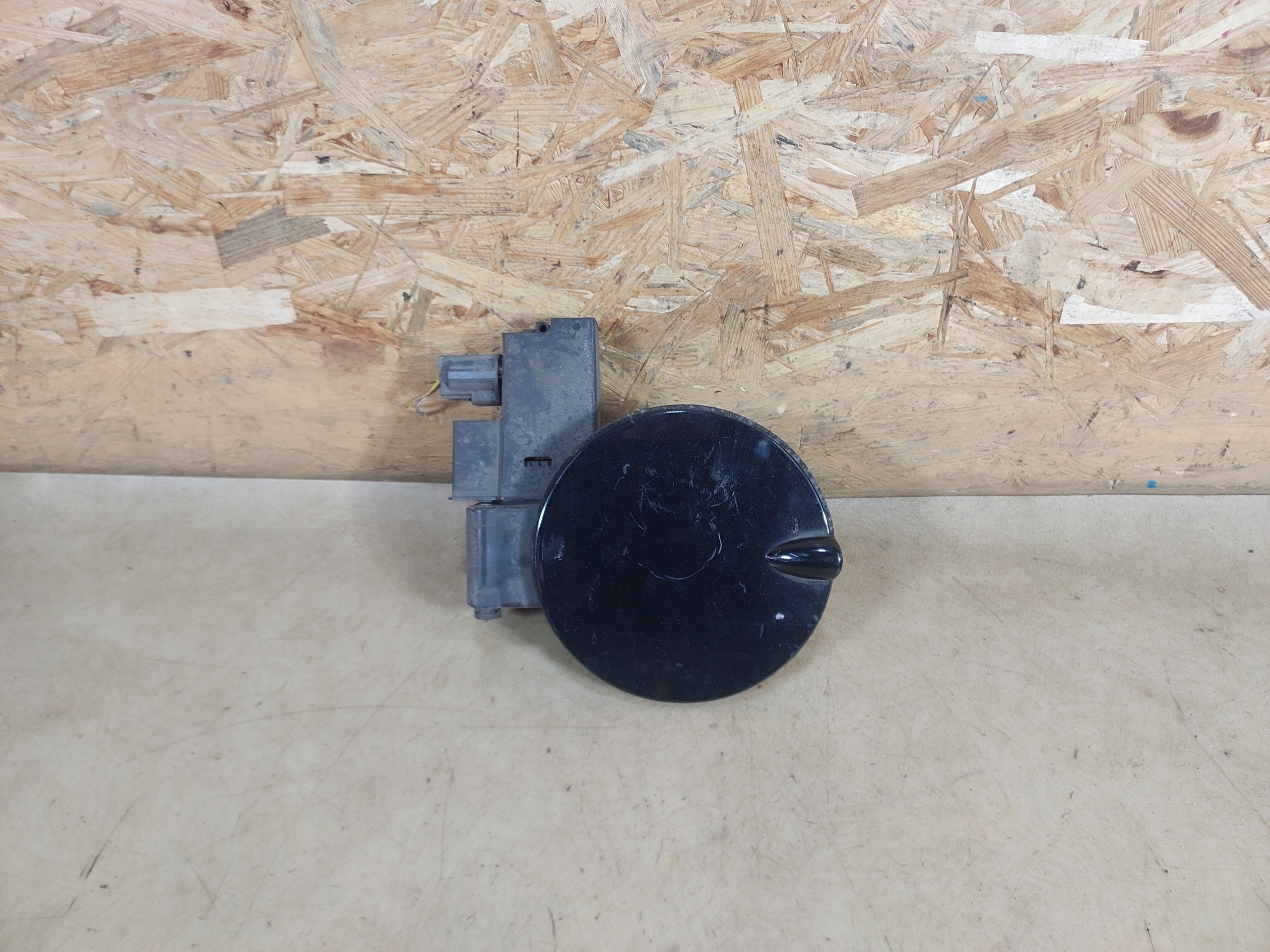 FOCUS MK2 C-MAX MK1 KLAPKA WLEWU