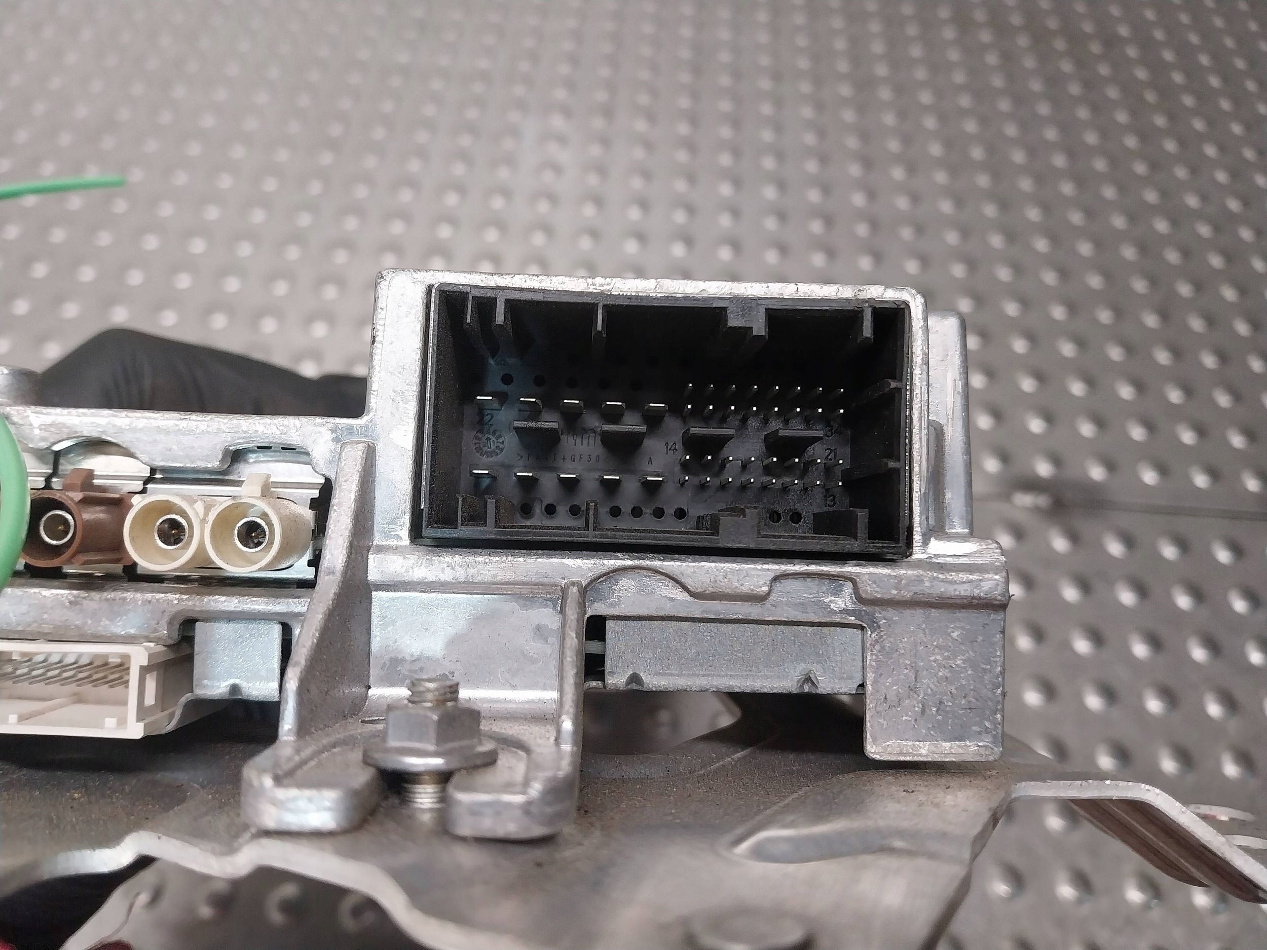 module control unit DAB amplifier 5A48219 5A4CE50 BMW G20 G30 G31 G01 G02 G05