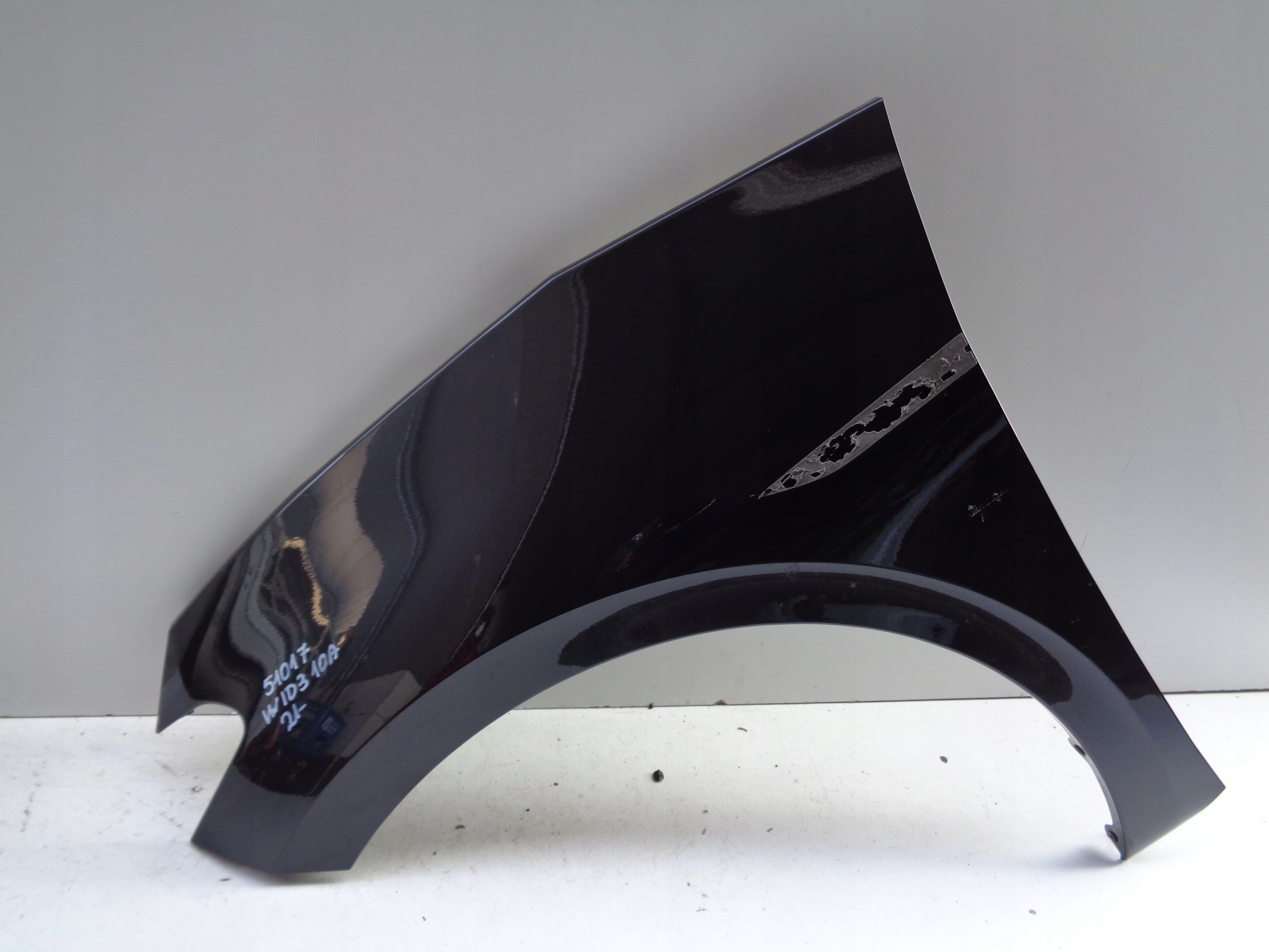 fender left front VW ID3 10A 21- NR 51017