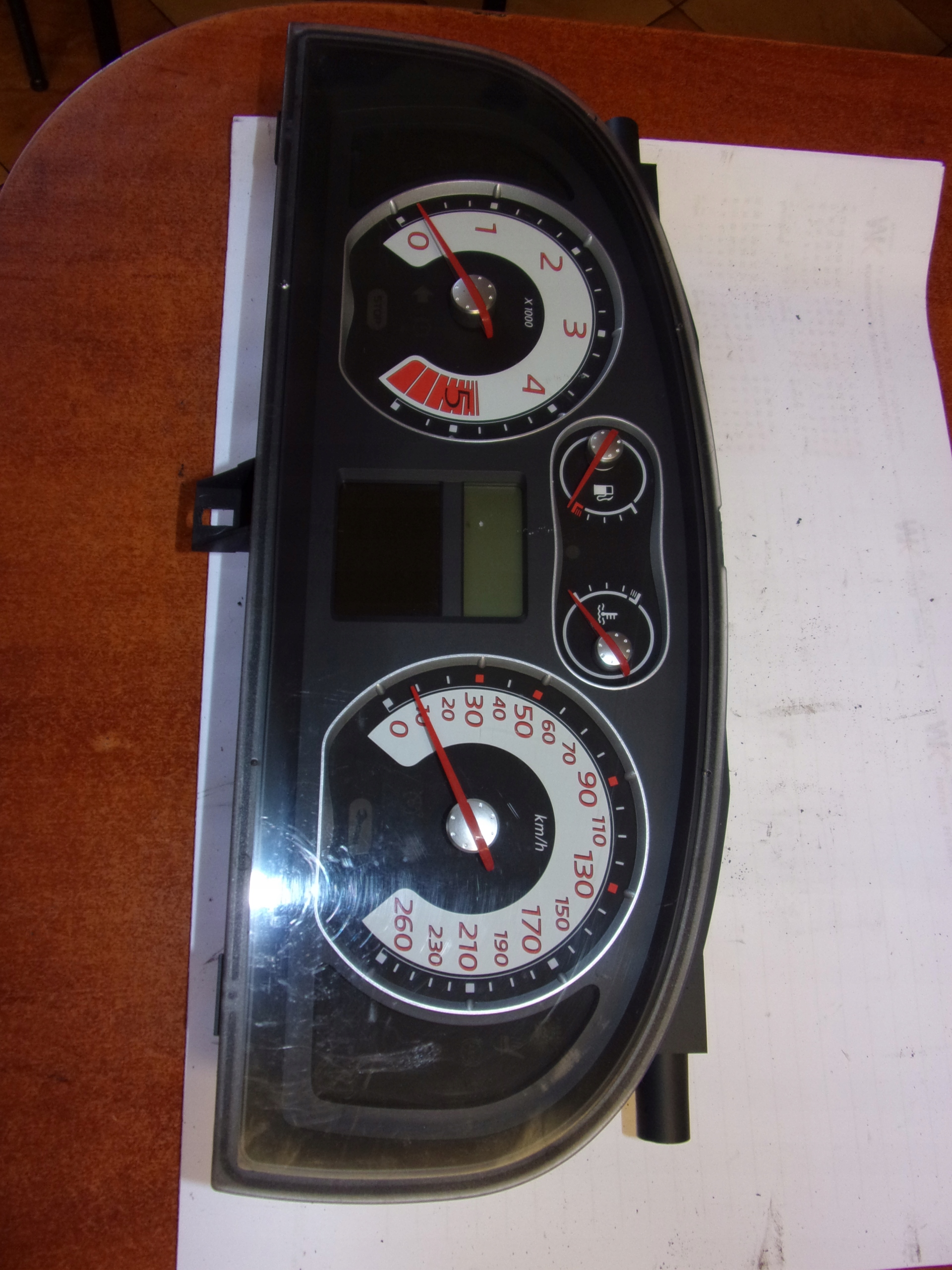 спидометр renault LAGUNA II 8200291338