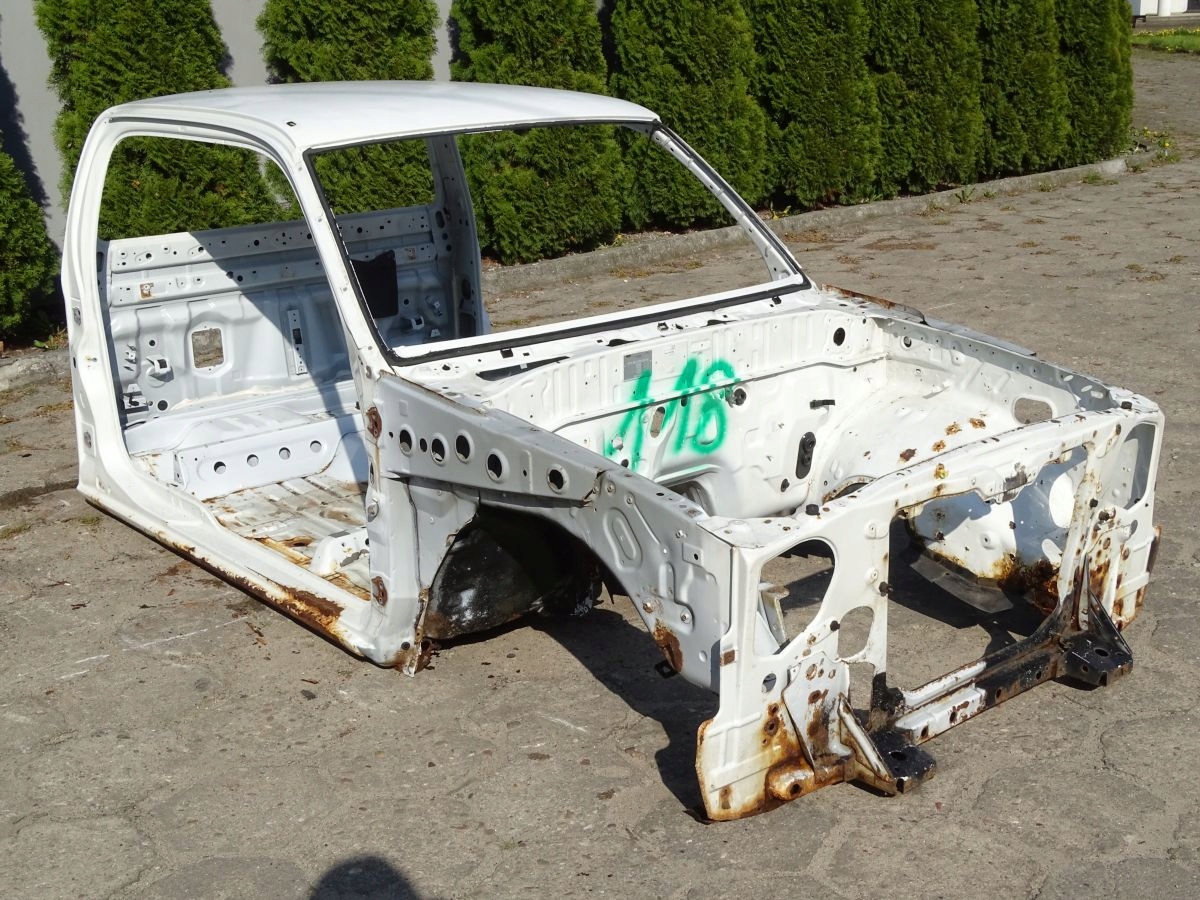 FORD РЕЙНДЖЕР III MAZDA BT-50 06-11 ЧЕТВЕРТИНА ПРАВИЙ ПЕРЕД