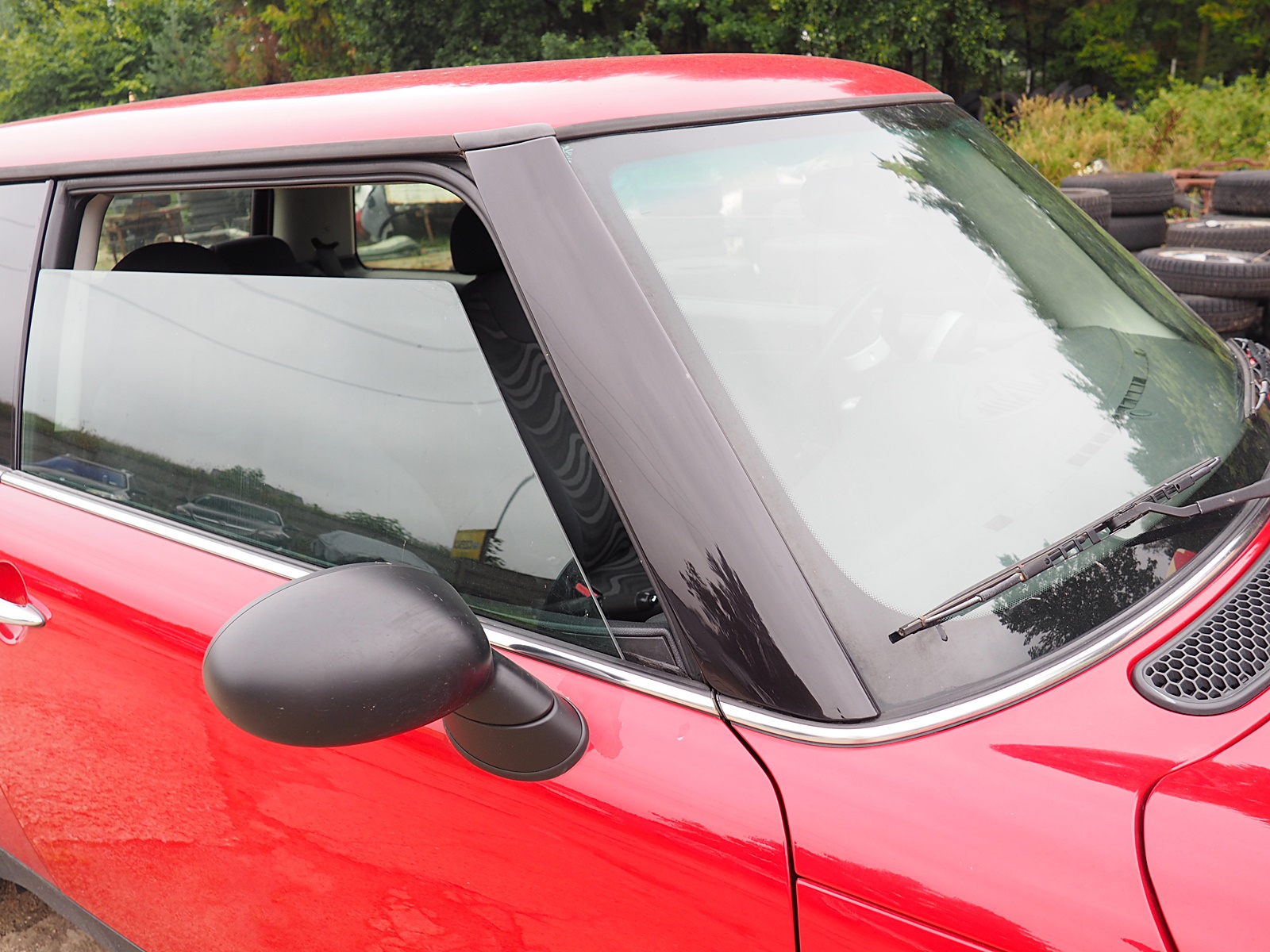 MINI R50 OBUDOWA LISTWA OSŁONA SŁUPKA PRAWA ZEWNĘTRZNA 7054098