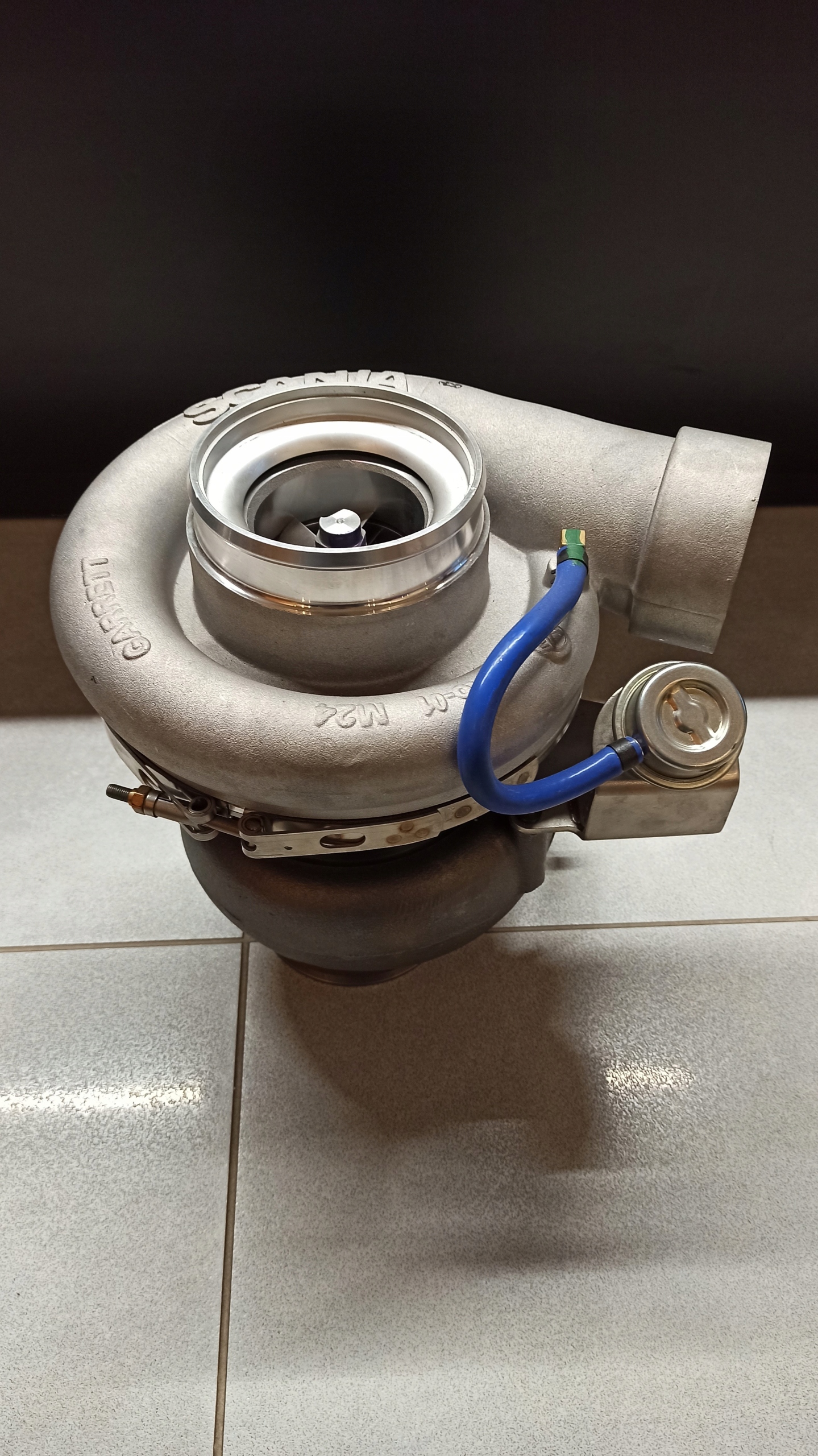 NOWA ORYGINALNA TURBINA SCANIA 1522528 / 2387822