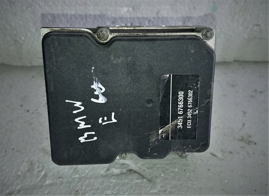 POMPA ABS BMW 6766300 Producent części BMW OE