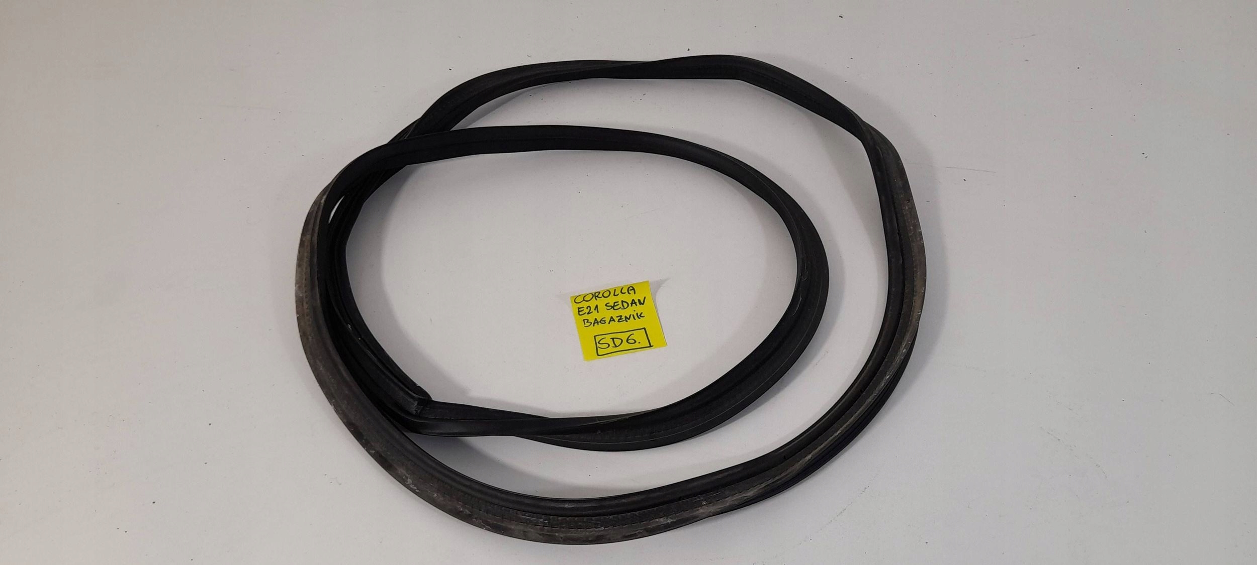Toyota Corolla E21 sedan gasket bonnet boot (SD6)