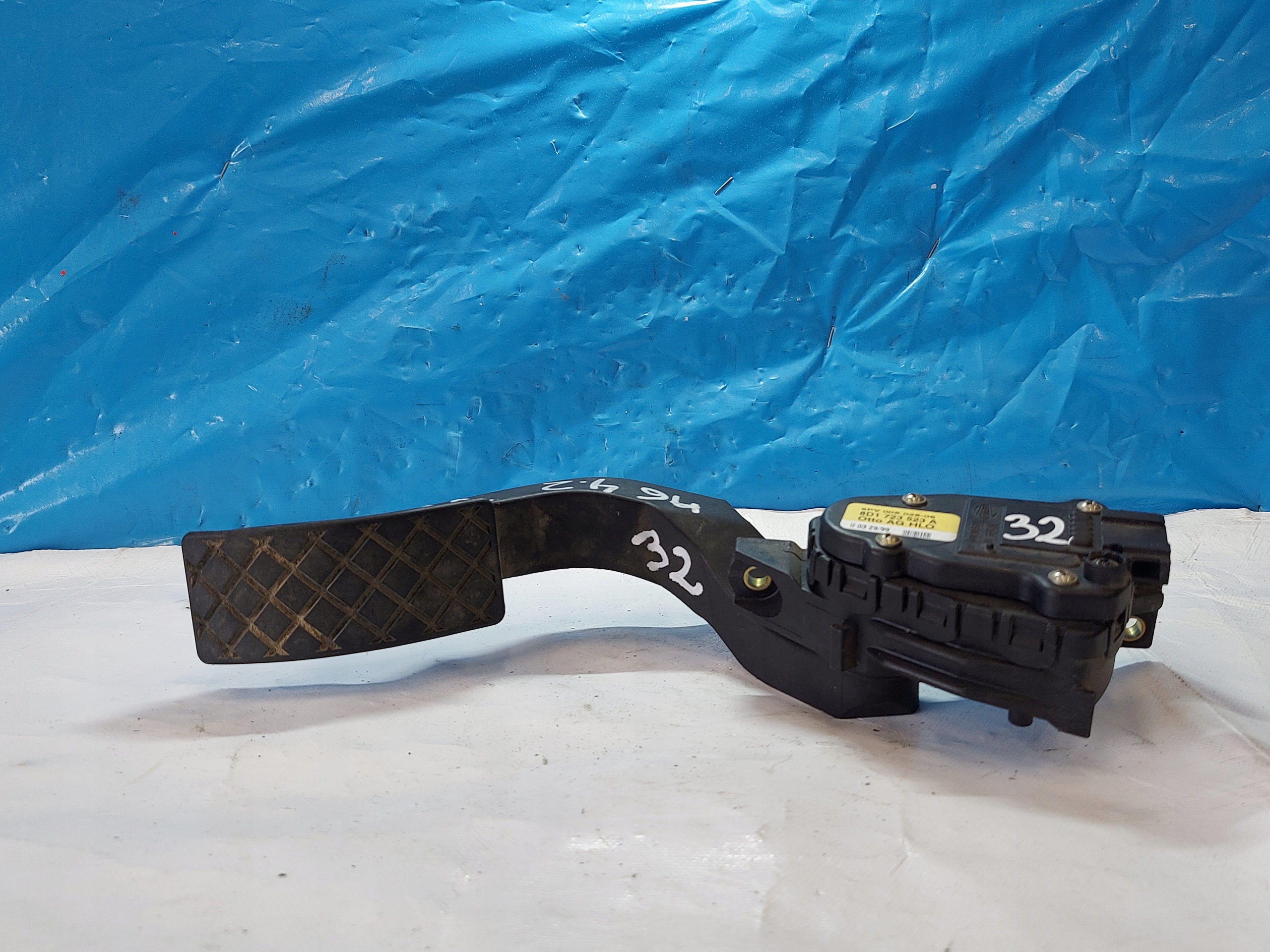 Gaspedal A6 C5 4.2 V8 8D1723523A