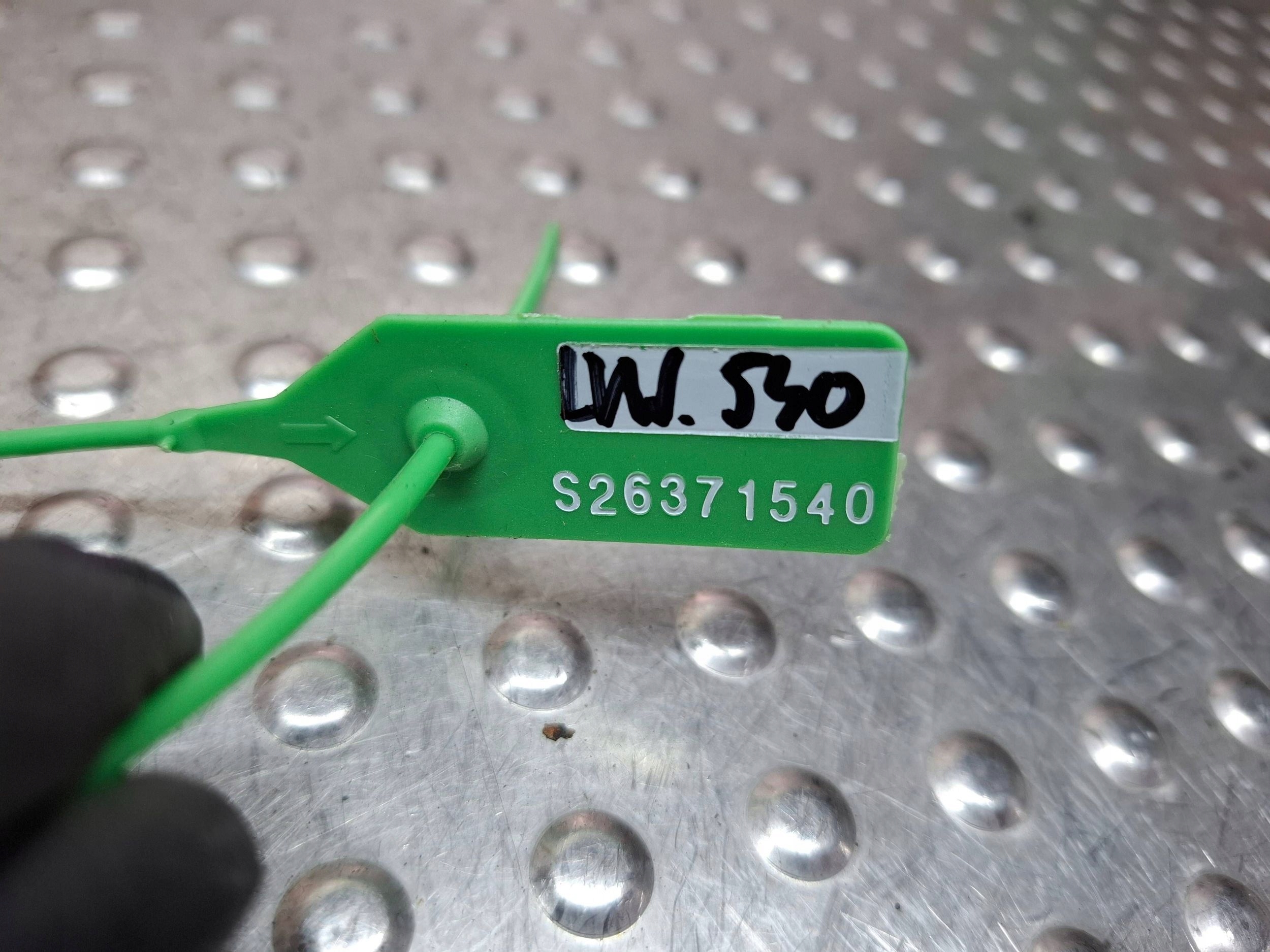 grid of a bumper left front 5F0853665 SEAT LEON III 5F