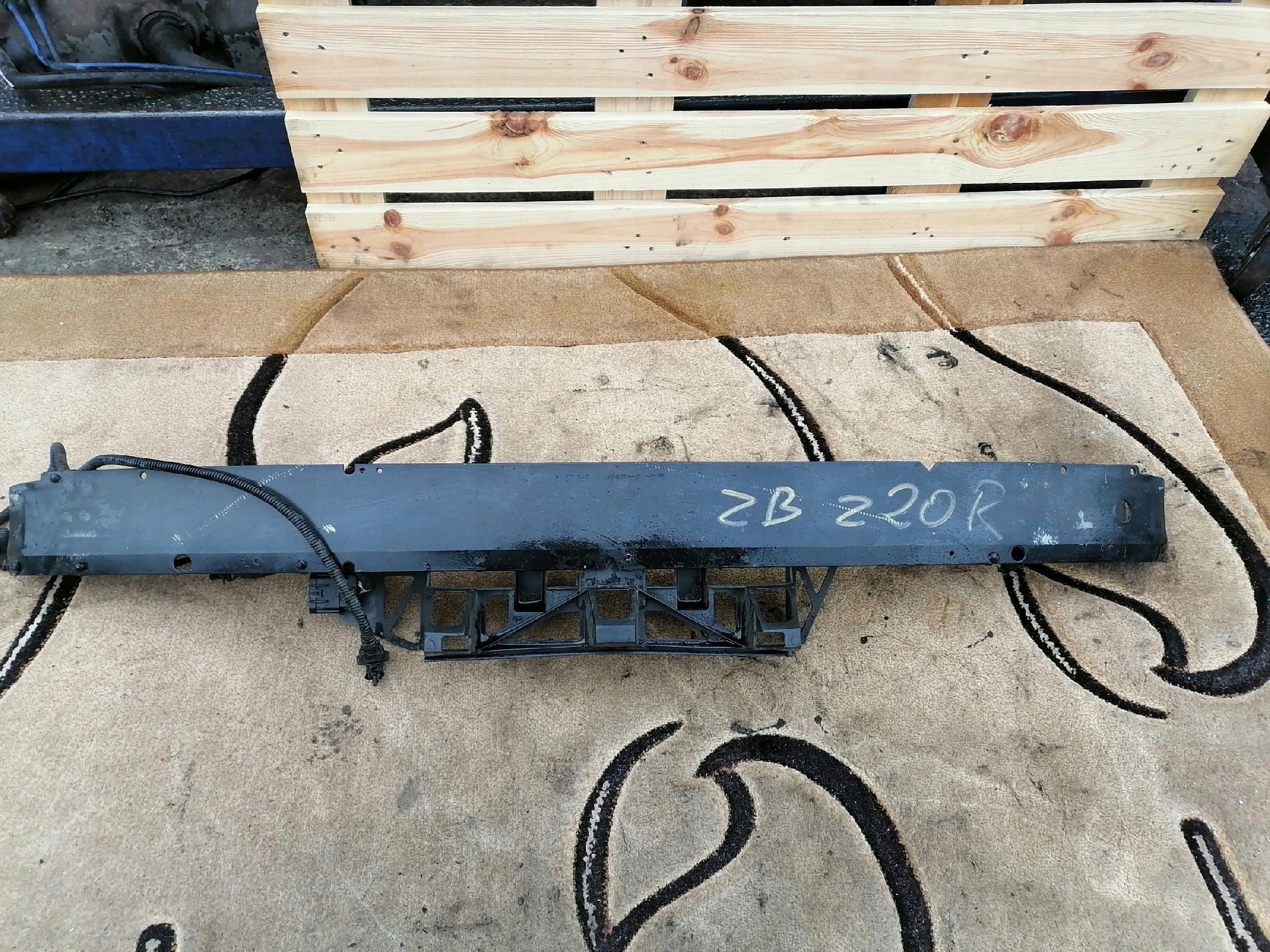 OPEL ZAFIRA B bumper support 24460537