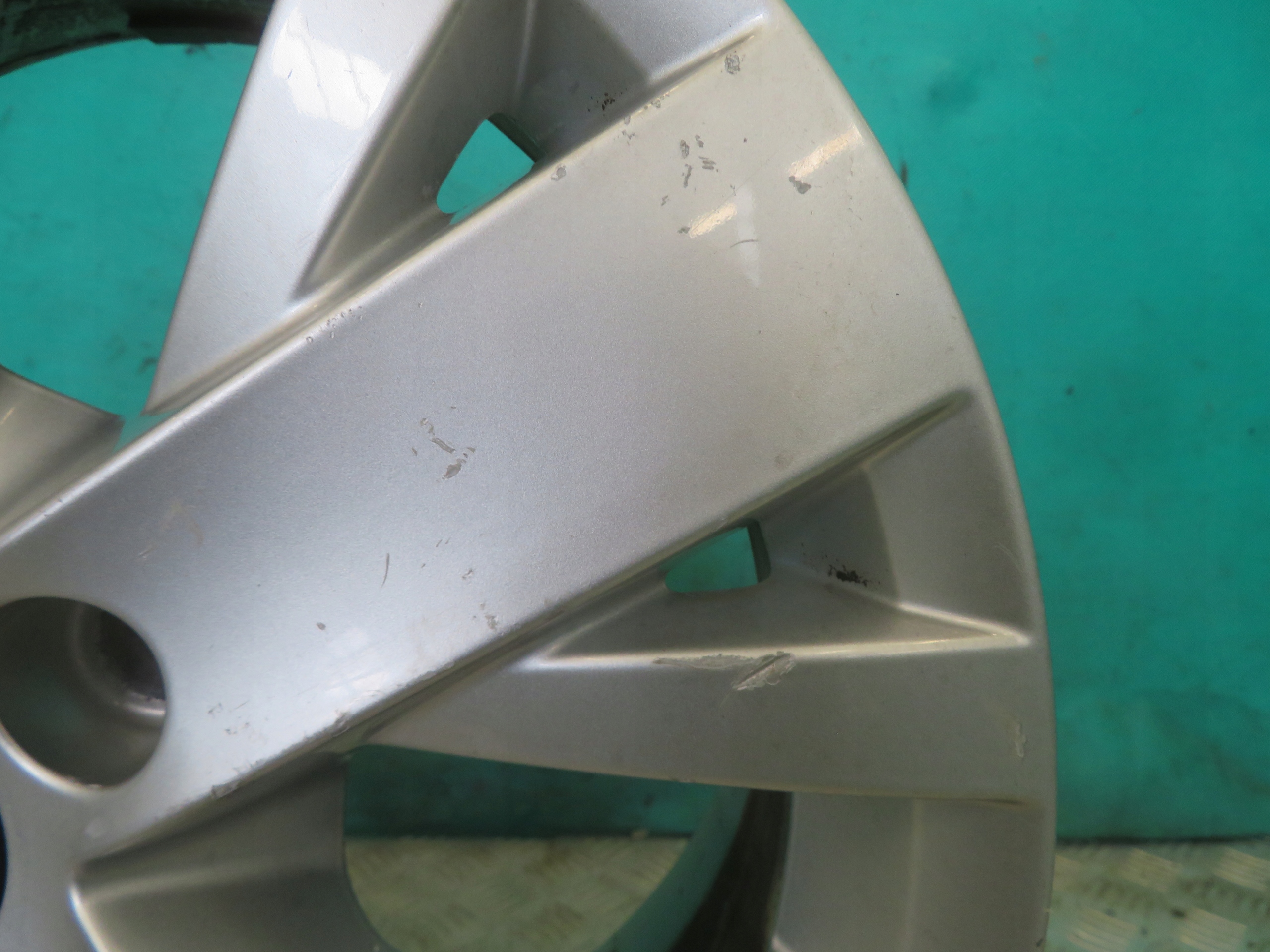 disk hliníkový VW T5 T6 7E0601025F 16 5x120 6.5J ET 51