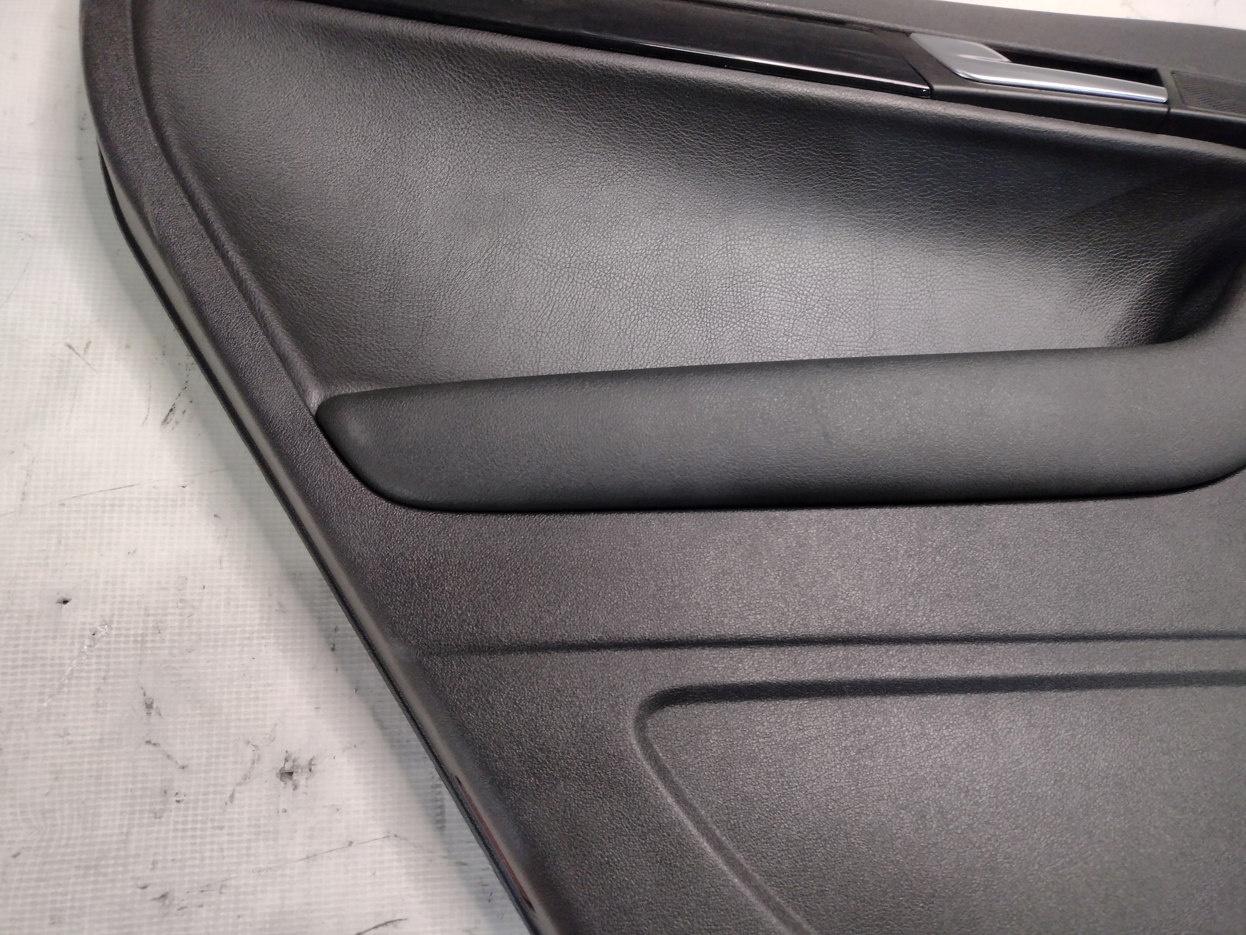 side door left rear part leather Audi A3 8P Sportback 5D 8P4867305