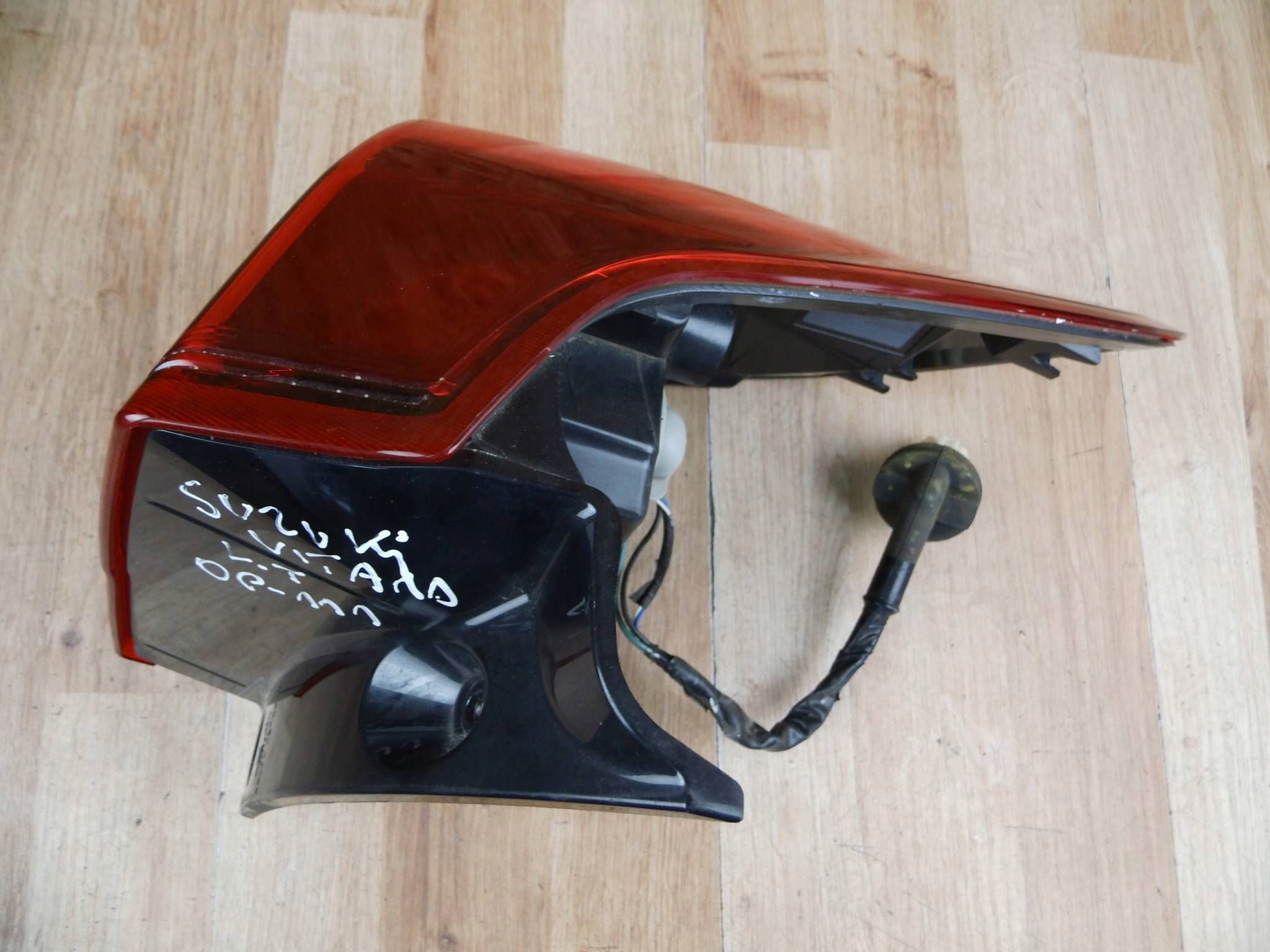Suzuki Vitara II LY 2018-2025 light left rear part rear left