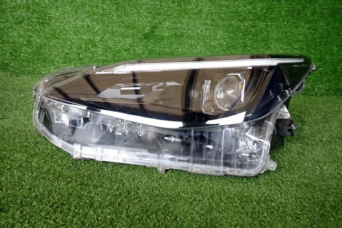 TOYOTA YARIS CROSS FULL LED 20- reflektor left light left