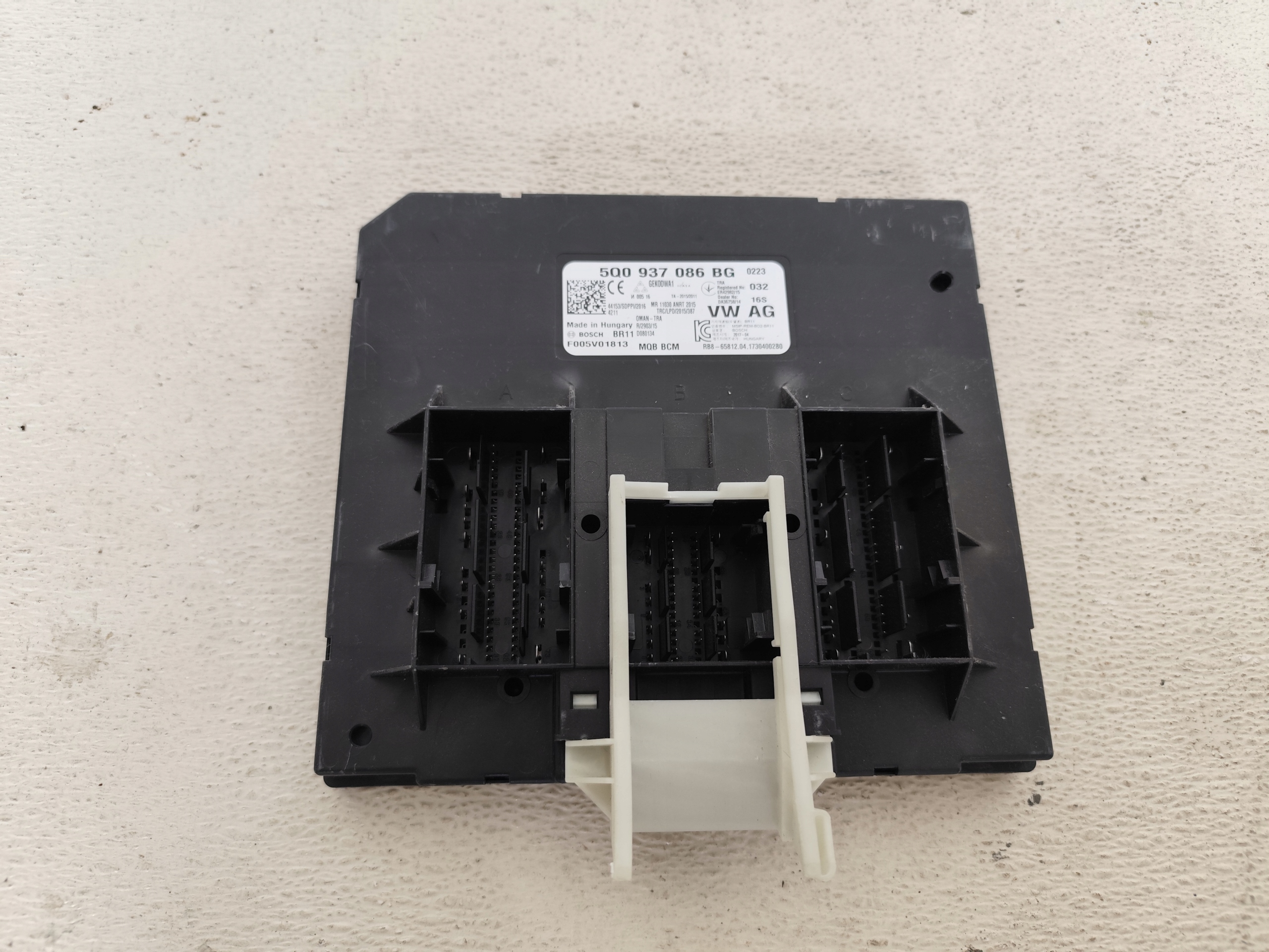 VOLKSWAGEN PASSAT B8 2017 module control unit 5Q0937086BG