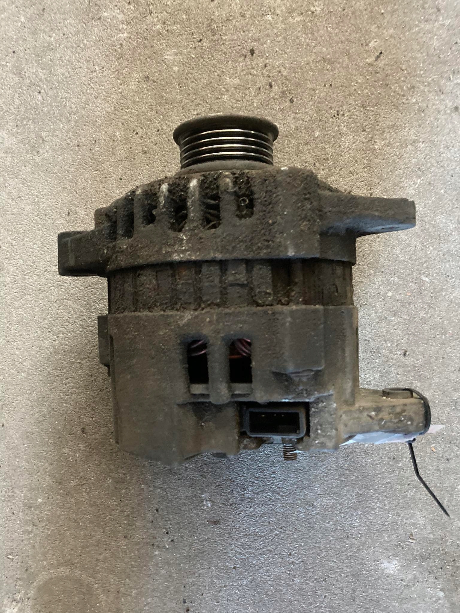 ALTERNATOR DAEWOO LANOS 1.6 BENZYNA Producent części Daewoo OE