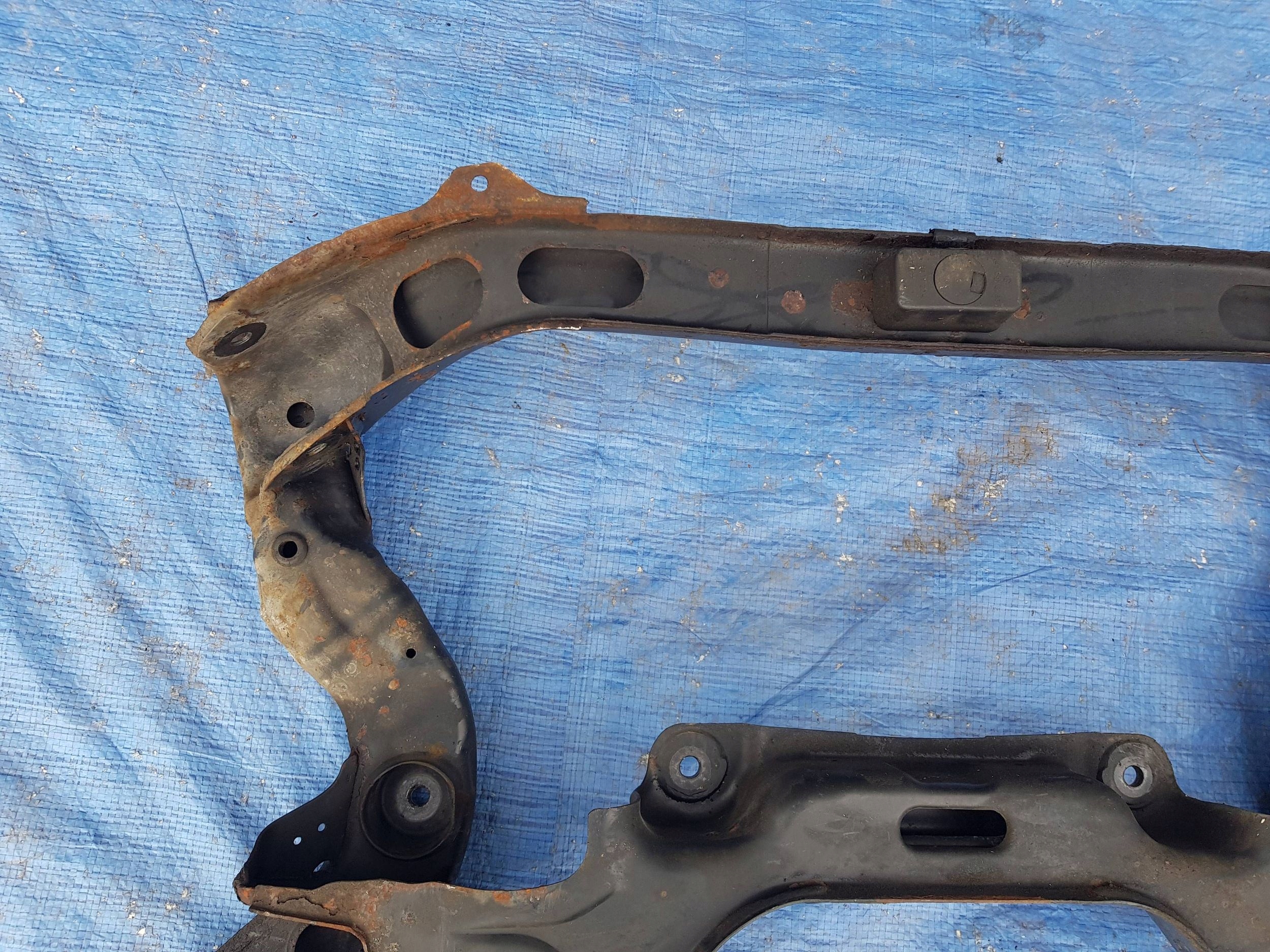 axle beam subframe axle beam front MERCEDES CLS W219 W211