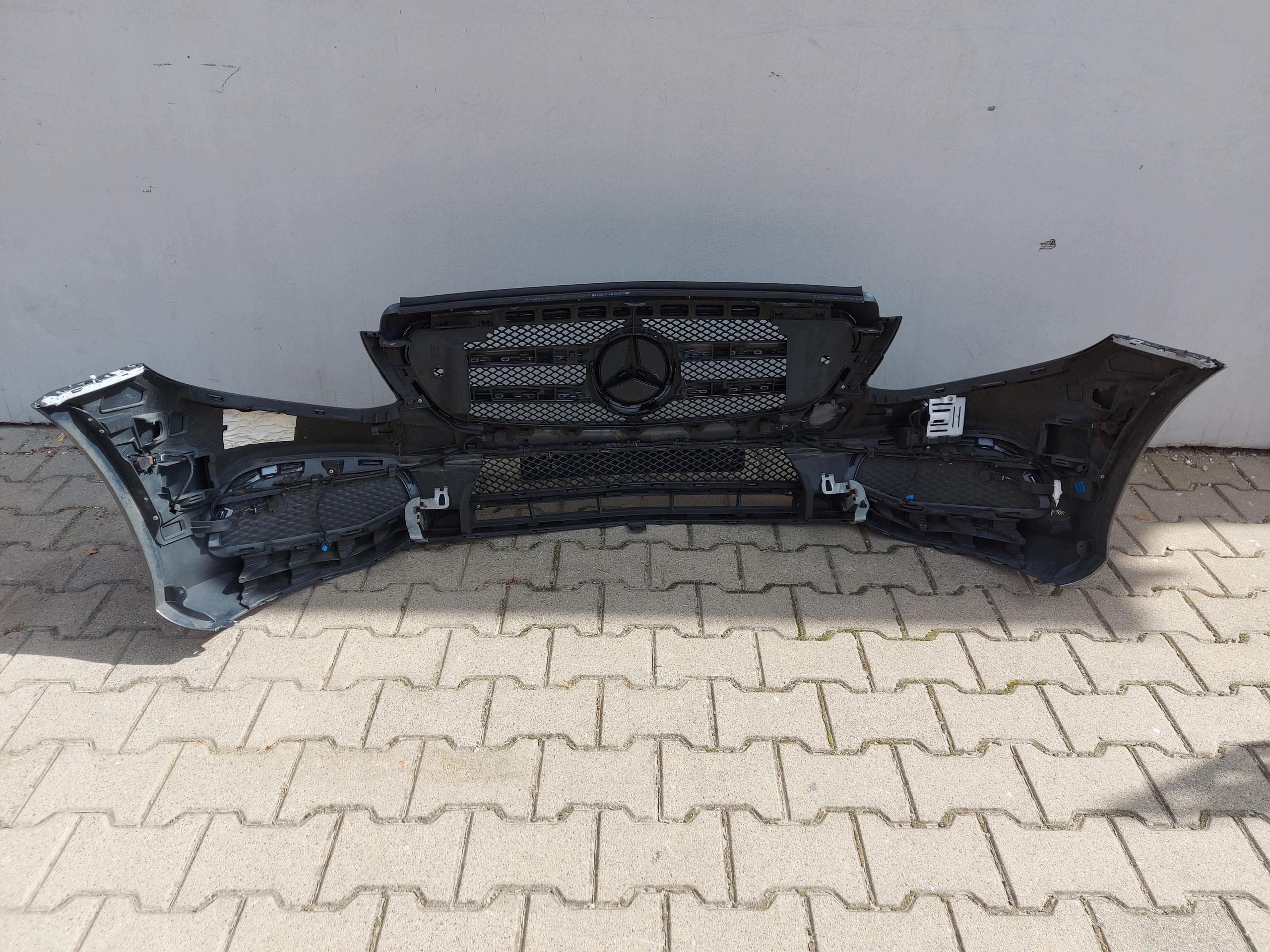 MERCEDES W213 E300de Kombi bumper front complete AMG 992