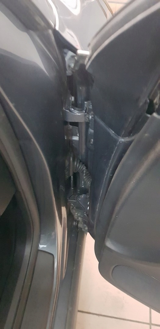 AUDI A4 B6 ZAWIAS DRZWI PRZOD PRAWA LEWA STRONA