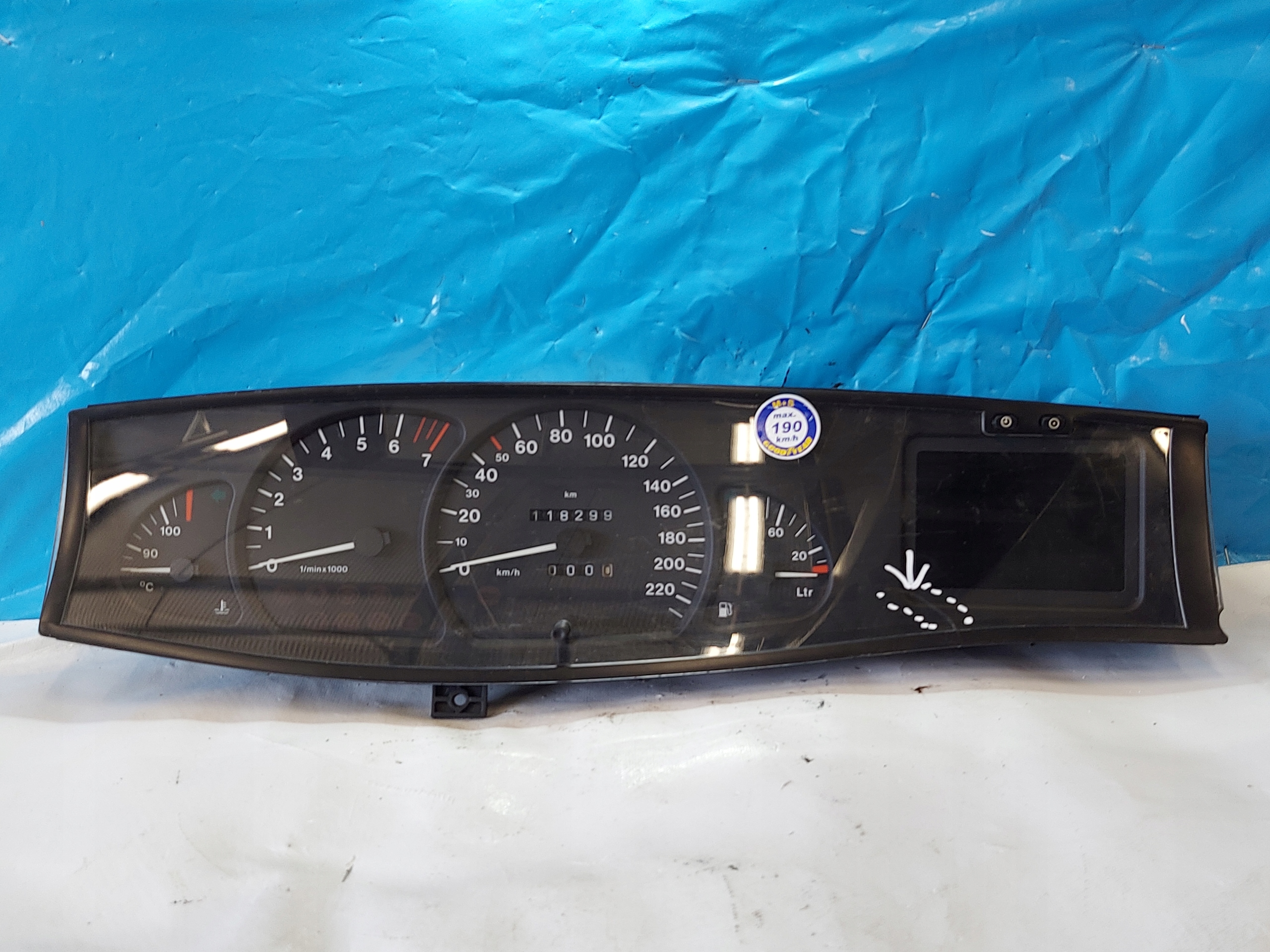 dials clock OPEL OMEGA 2.0 B 90493818