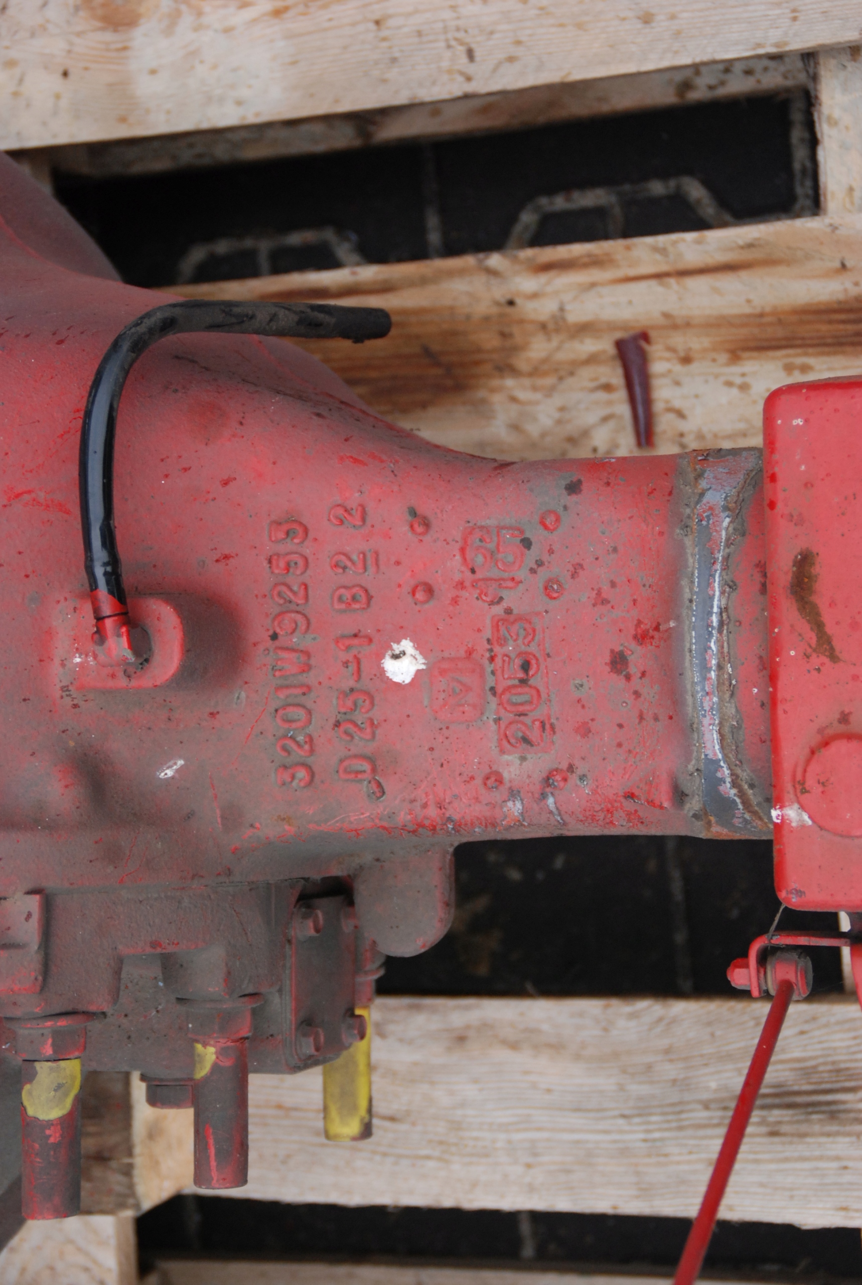 OBUDOWA MOSTU POCHWA PREMIUM DXI 13R Car type Trucks