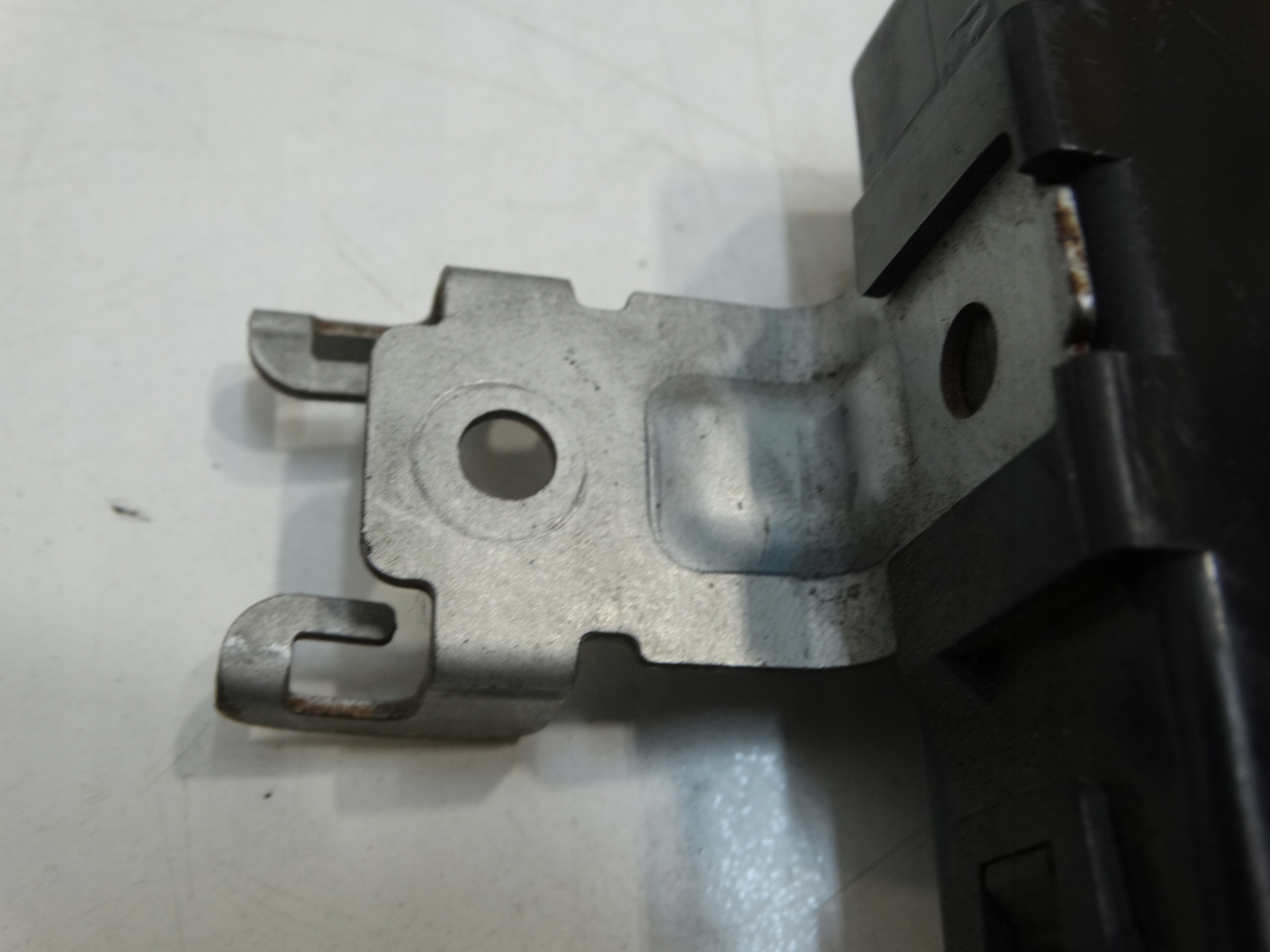module alarm module control unit MAZDA 6 GG 237000-2650 02-07R.